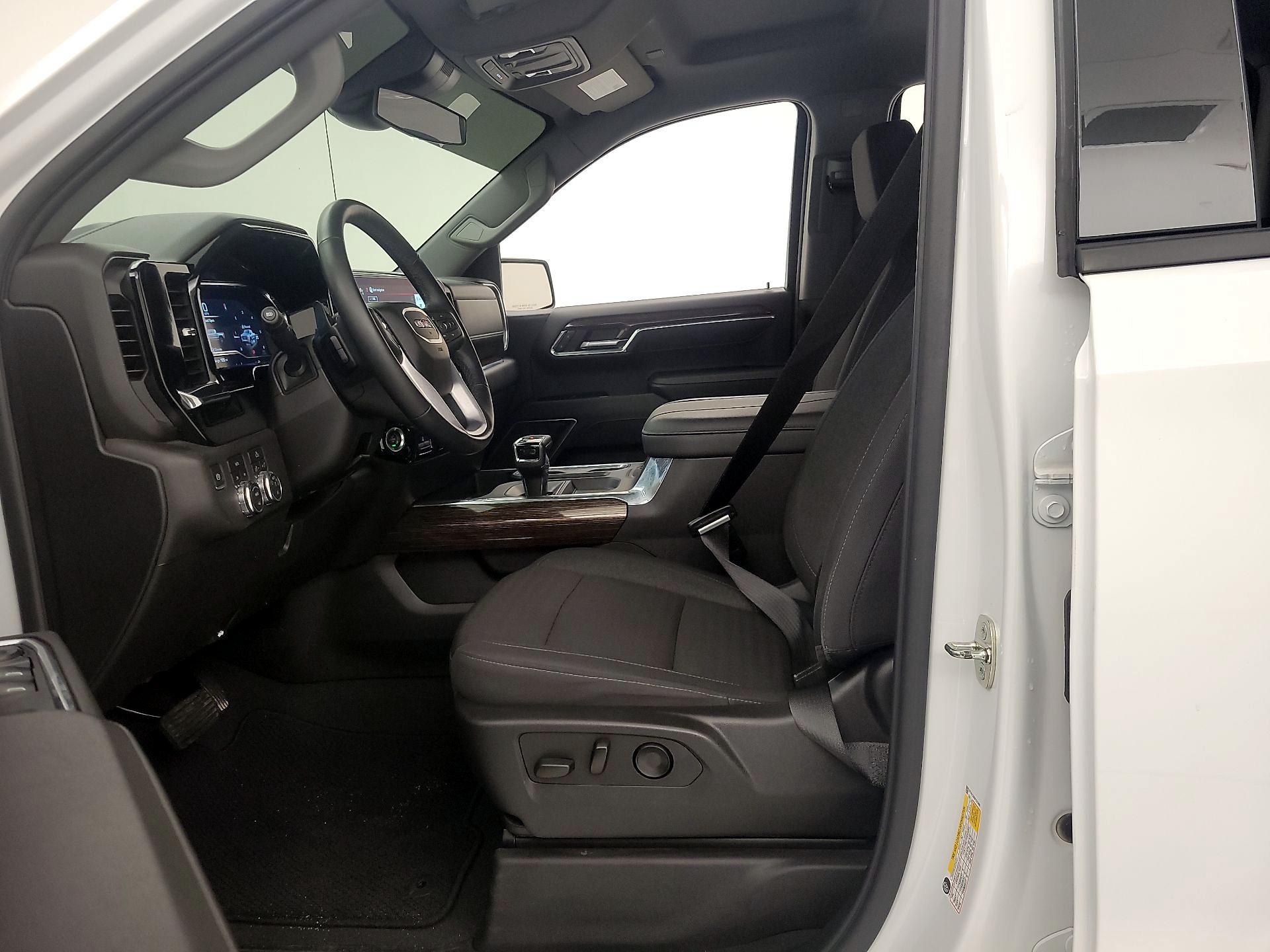 Thumbnail: 2023 GMC Sierra 1500 - 11