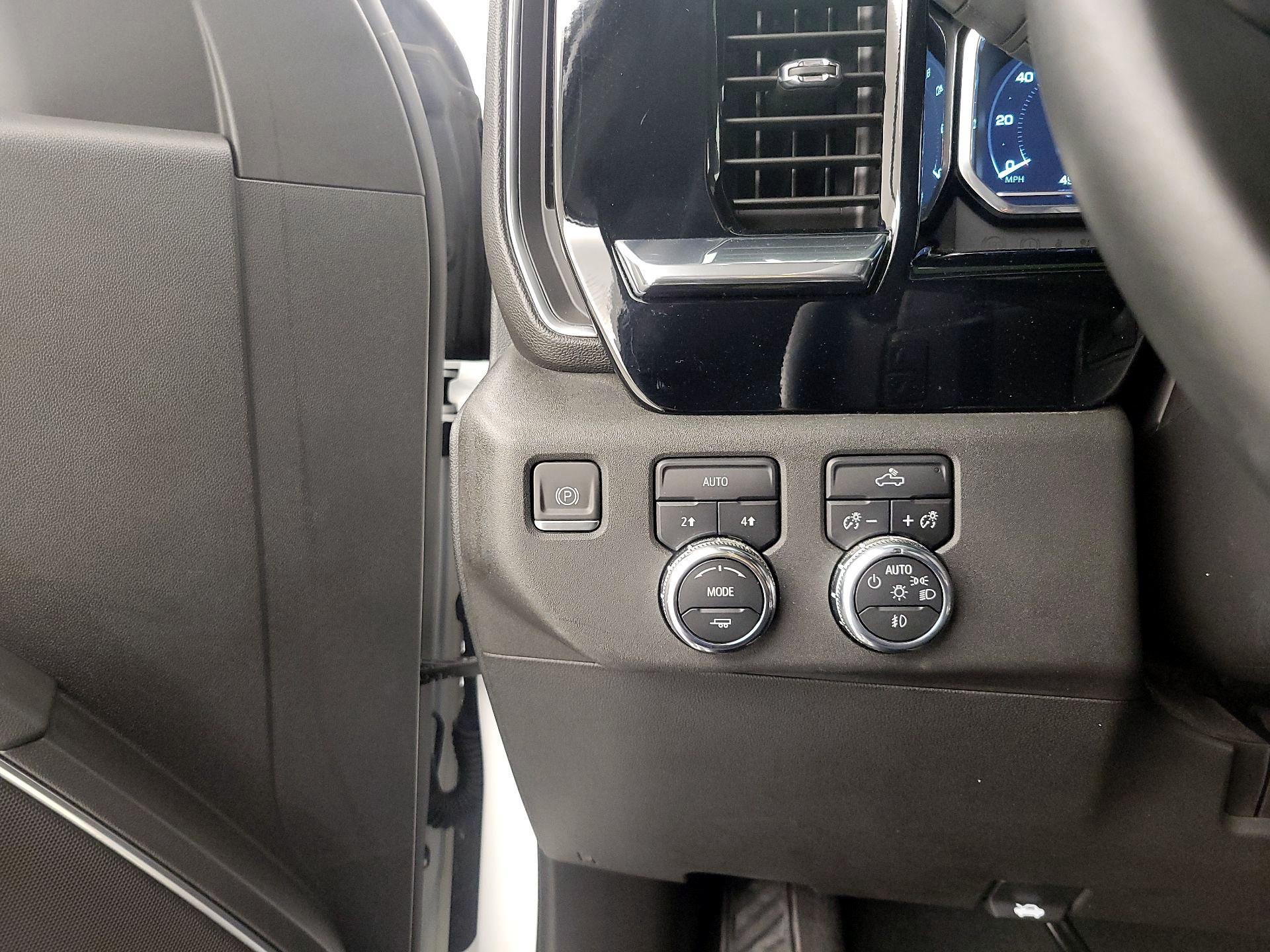 Thumbnail: 2023 GMC Sierra 1500 - 13
