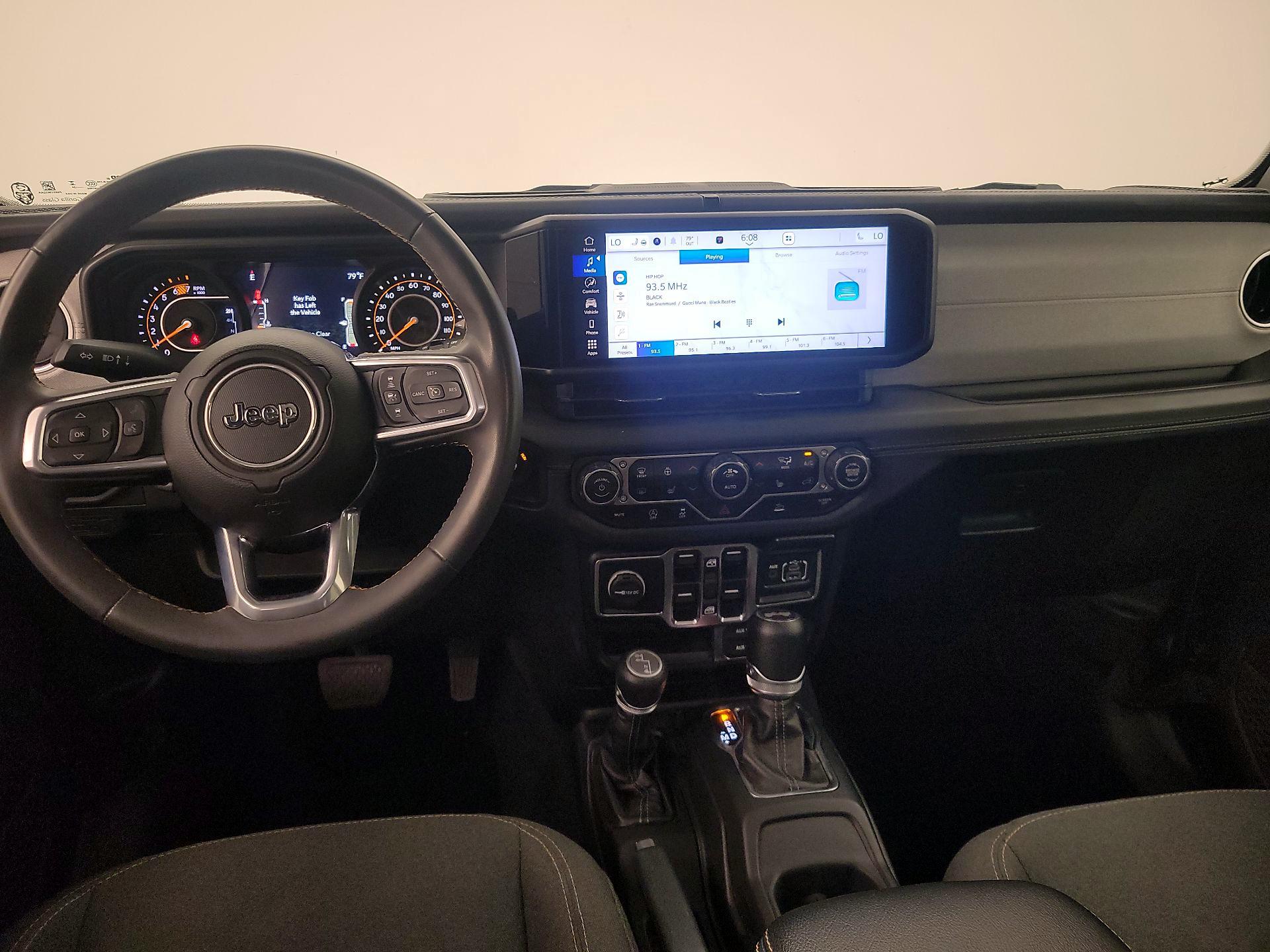 Thumbnail: 2024 Jeep Wrangler - 9