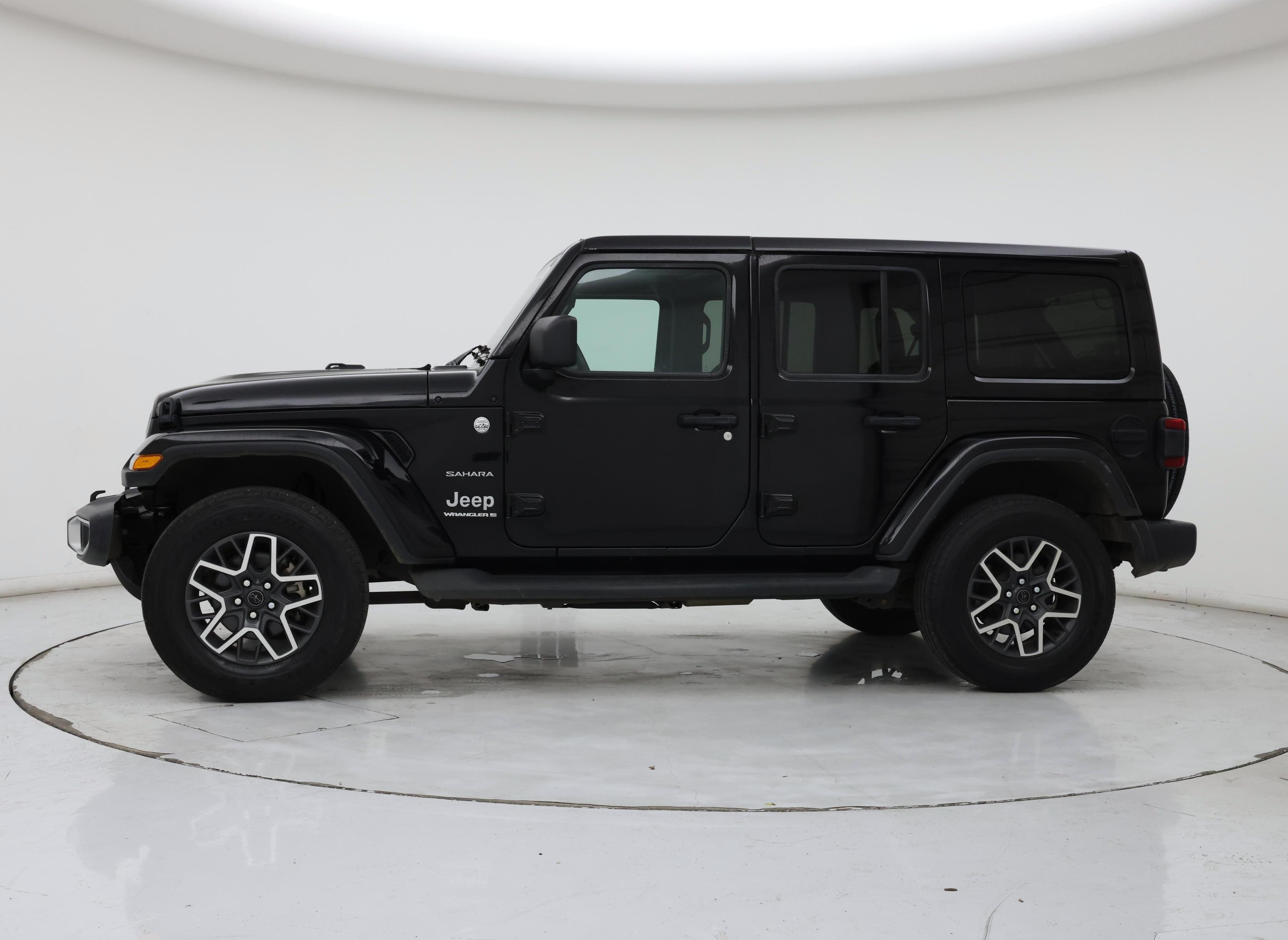 Thumbnail: 2024 Jeep Wrangler - 3