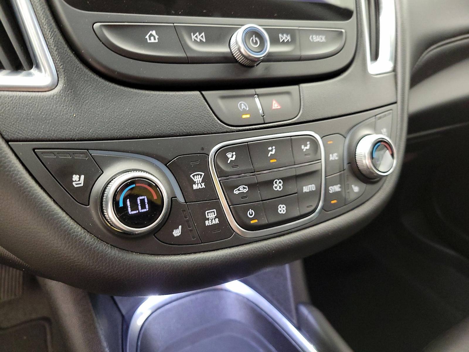 2024 Chevrolet Malibu 2LT - Photo 17