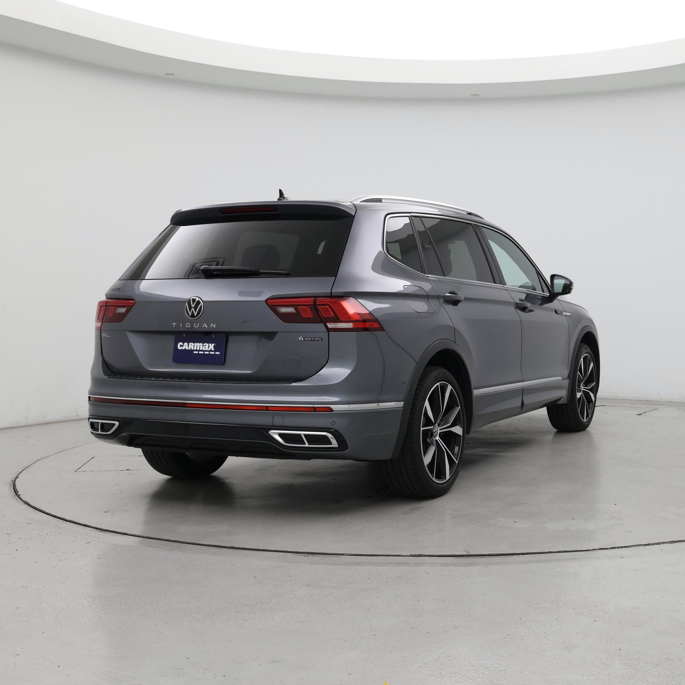 Thumbnail: 2024 Volkswagen Tiguan - 8