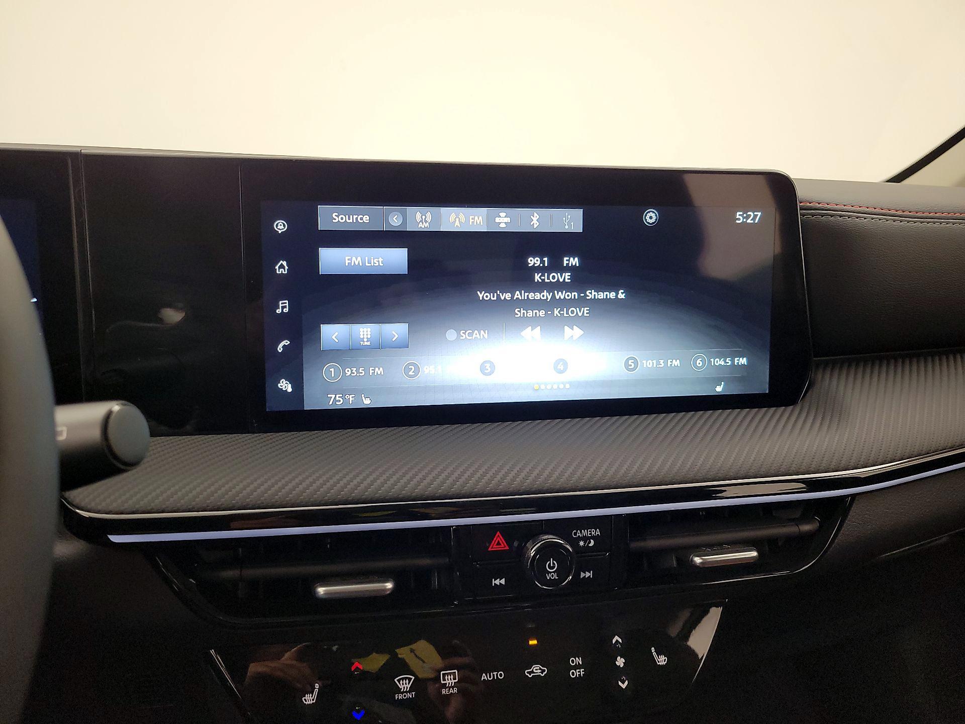 Thumbnail: 2025 Nissan Kicks - 15