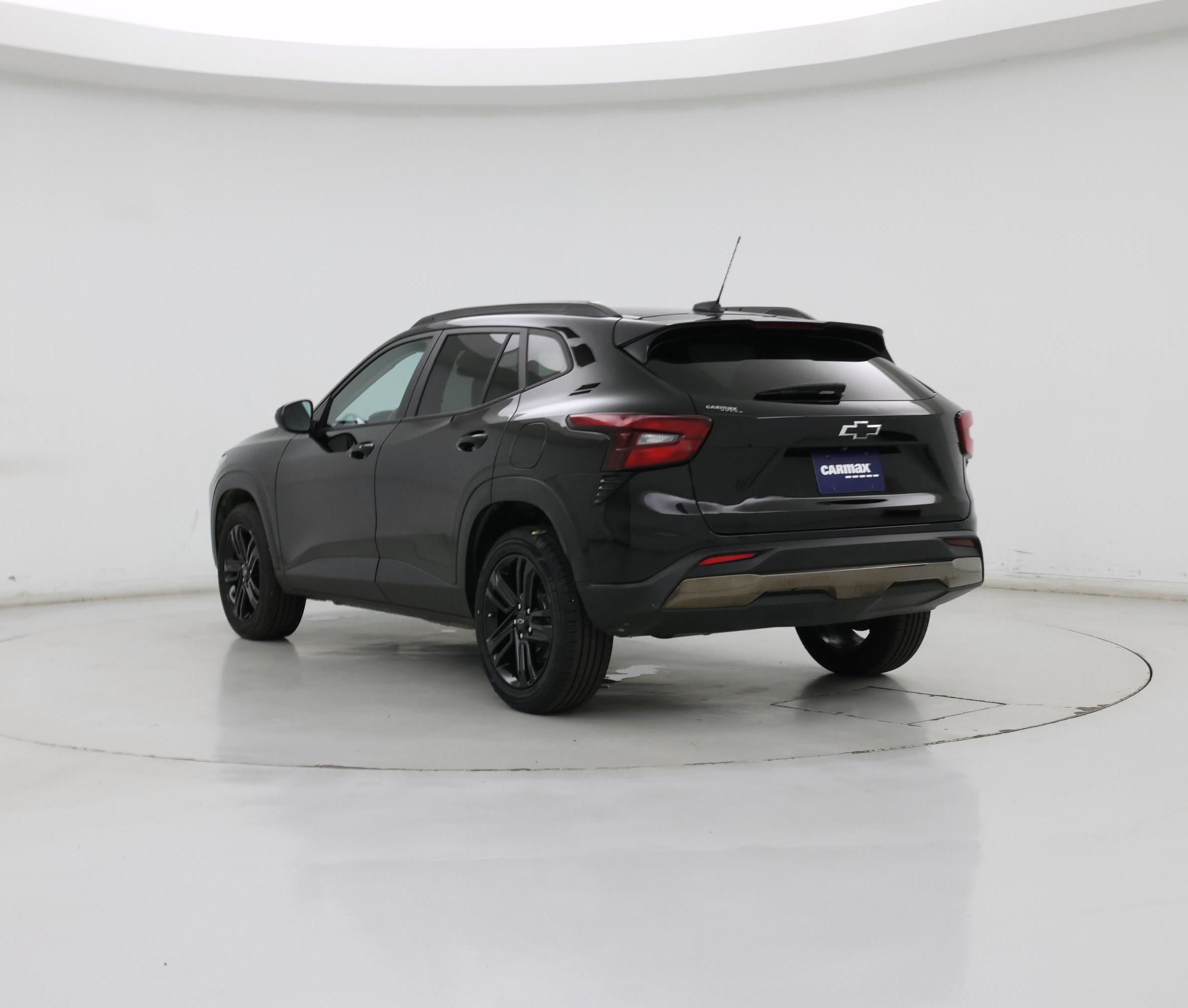 Thumbnail: 2025 Chevrolet Trax - 2