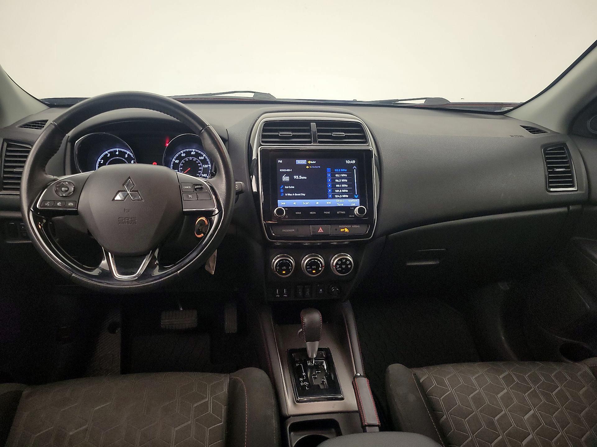 Thumbnail: 2022 Mitsubishi Outlander Sport - 9