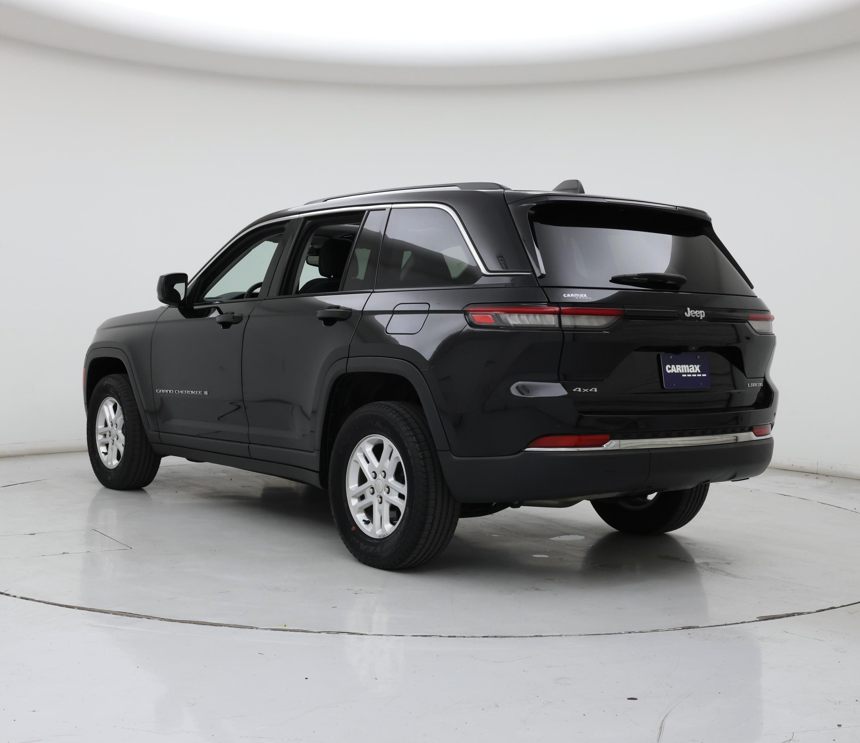 Thumbnail: 2023 Jeep Grand Cherokee - 2