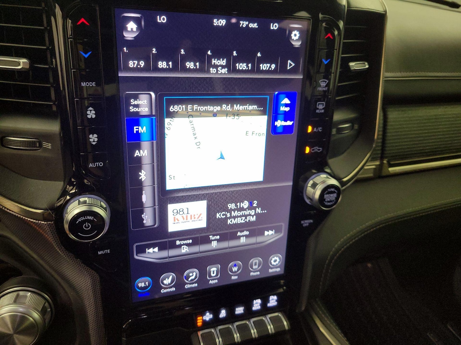 2019 RAM Ram 1500 Pickup Limited - Photo 17