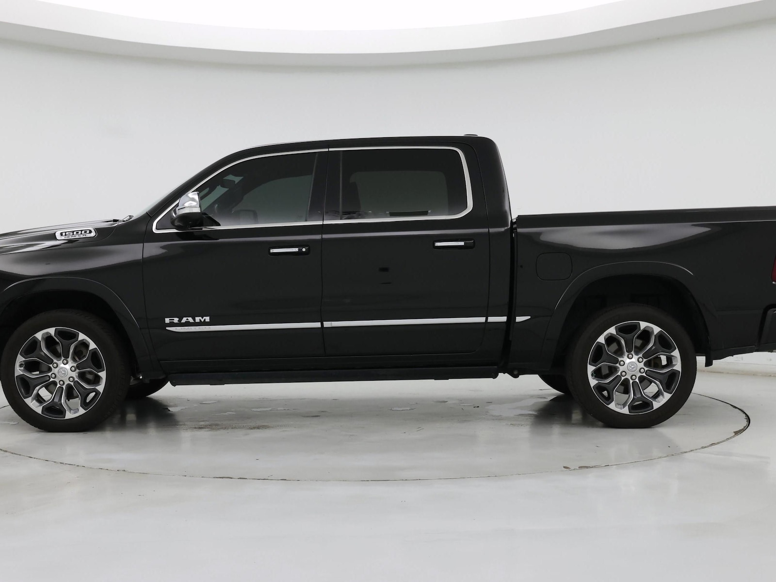 2019 RAM Ram 1500 Pickup Limited - Photo 4