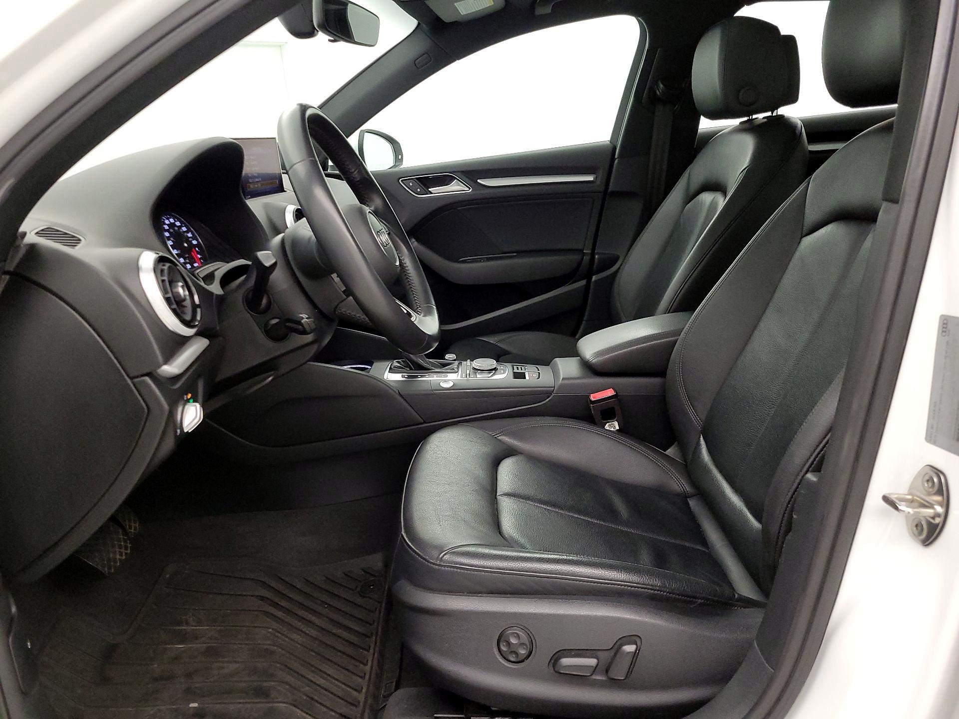 Thumbnail: 2019 Audi A3 - 11