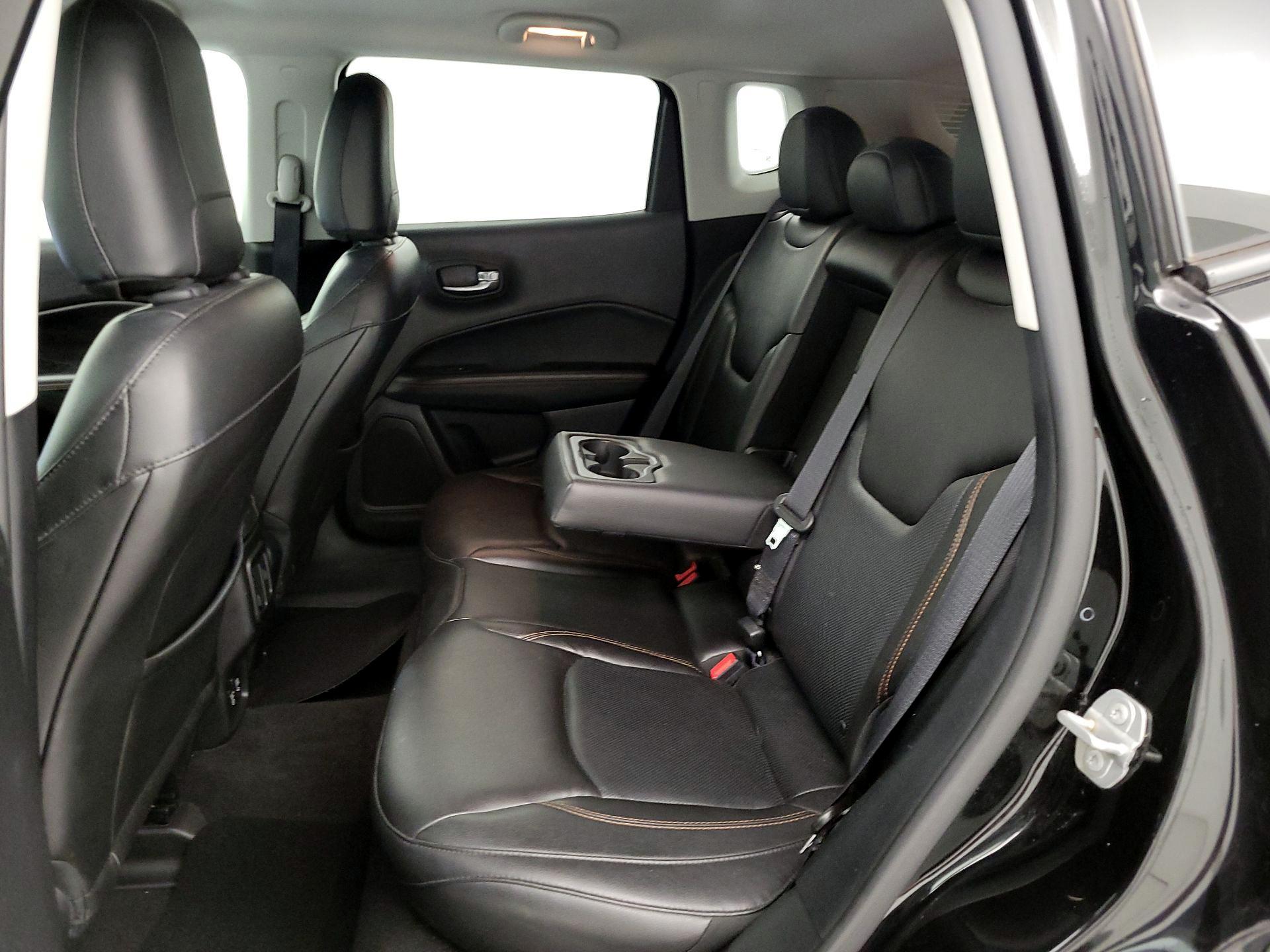 Thumbnail: 2018 Jeep Compass - 20