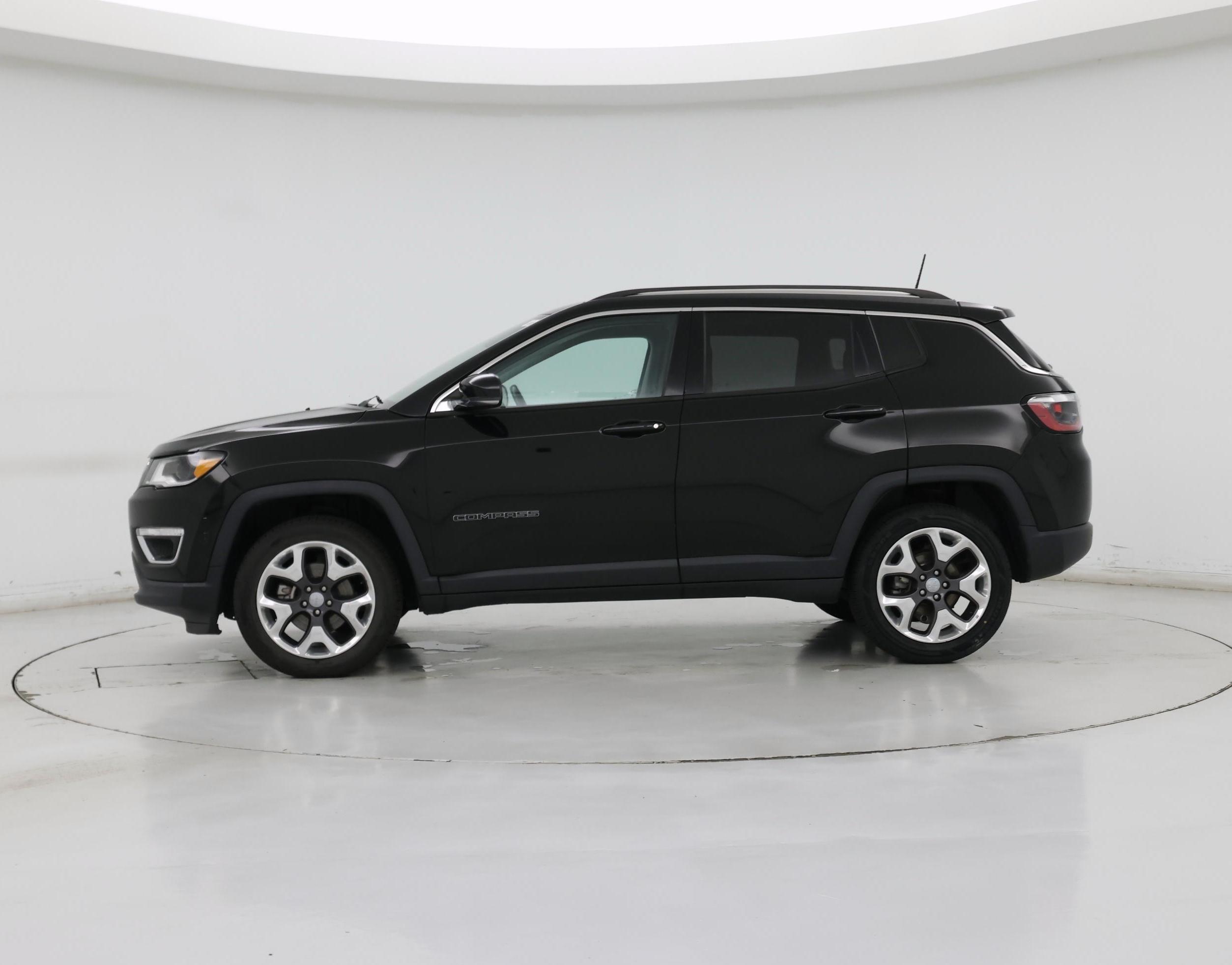Thumbnail: 2018 Jeep Compass - 3