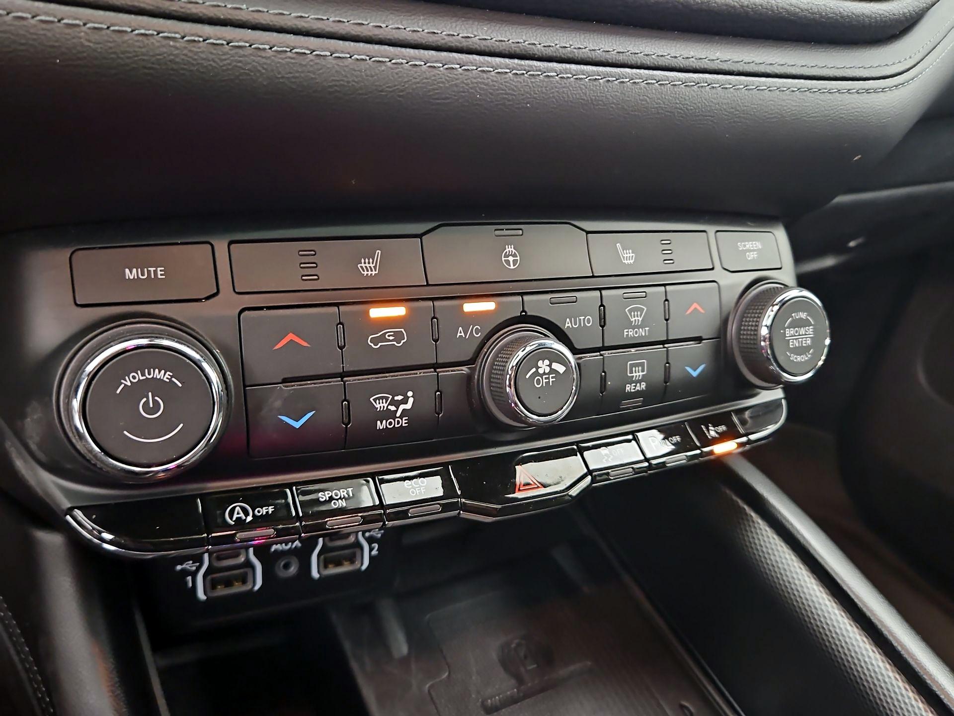 Thumbnail: 2022 Dodge Durango - 17