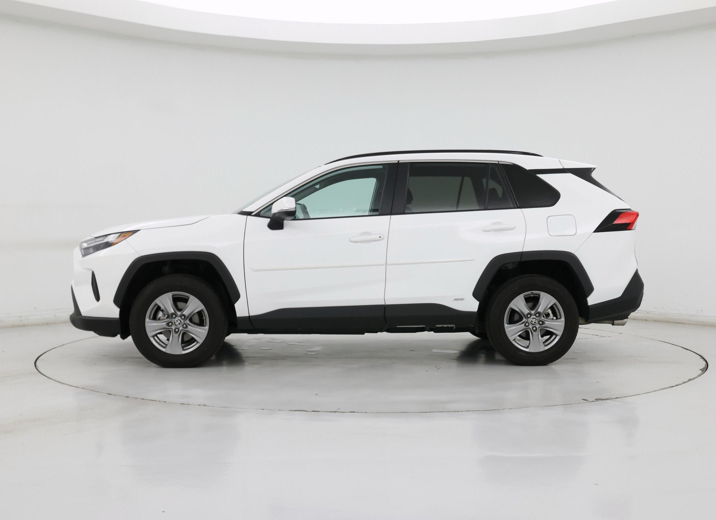 Thumbnail: 2024 Toyota RAV4 - 3