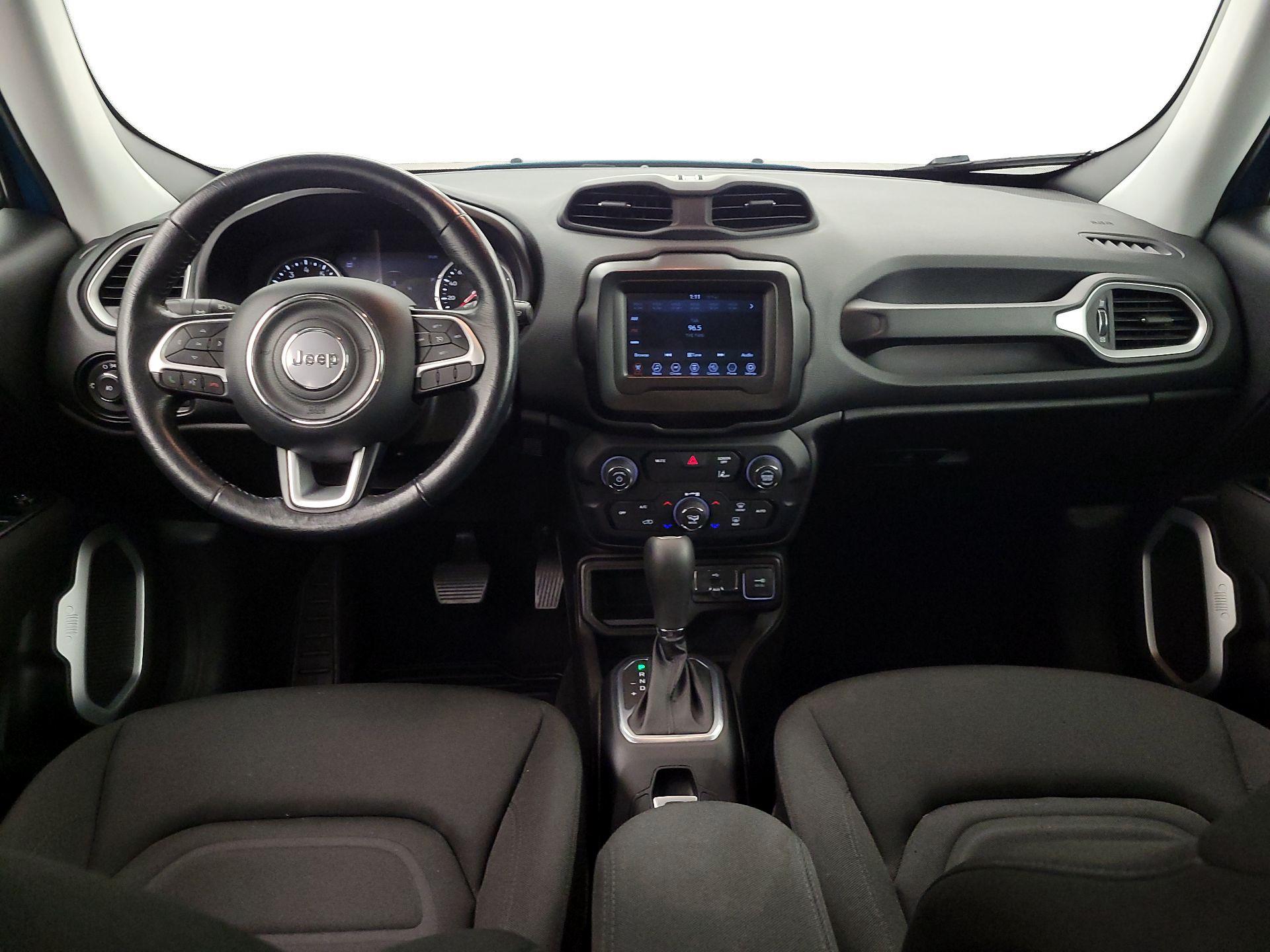 Thumbnail: 2021 Jeep Renegade - 9
