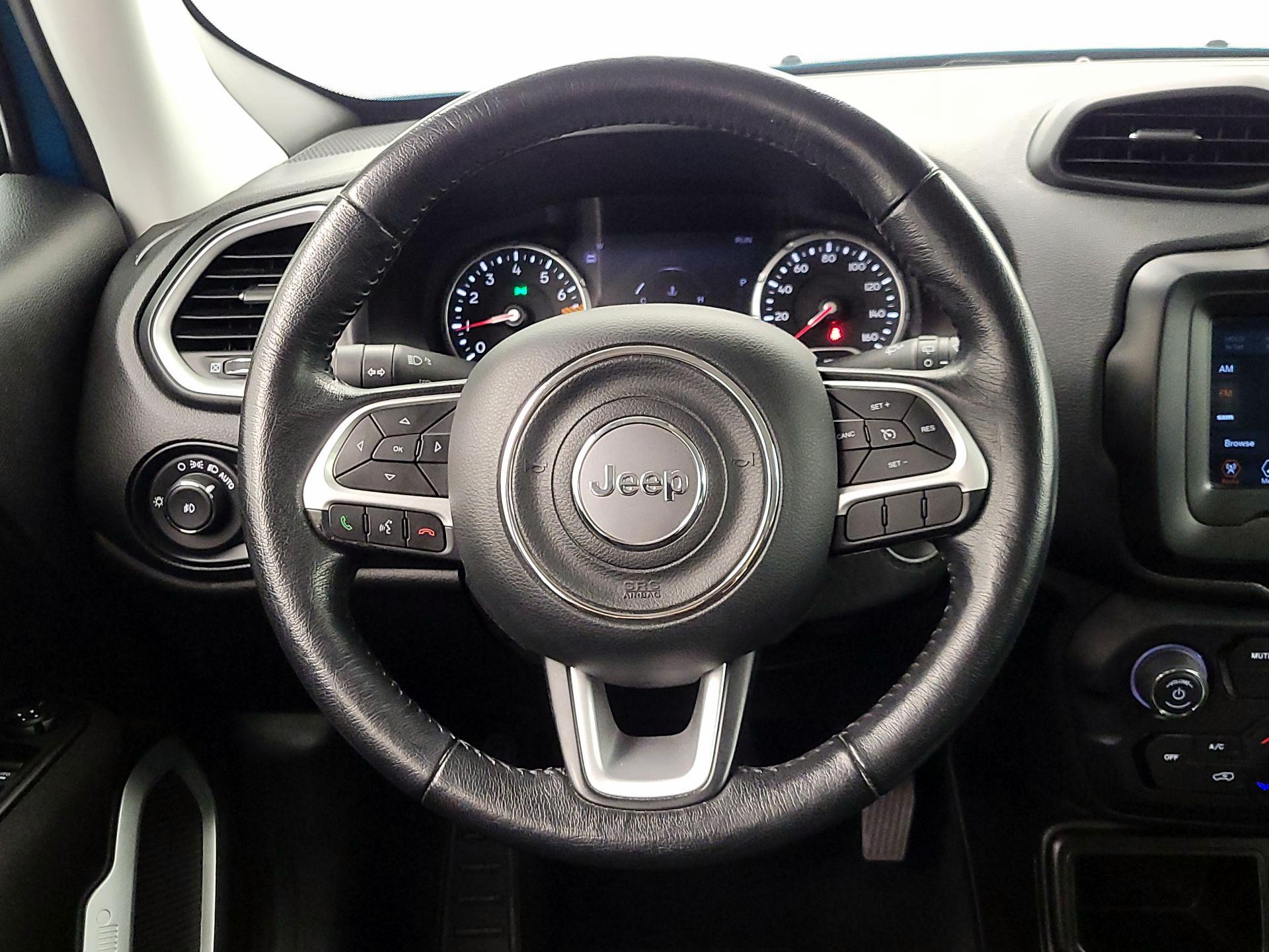 Thumbnail: 2021 Jeep Renegade - 10
