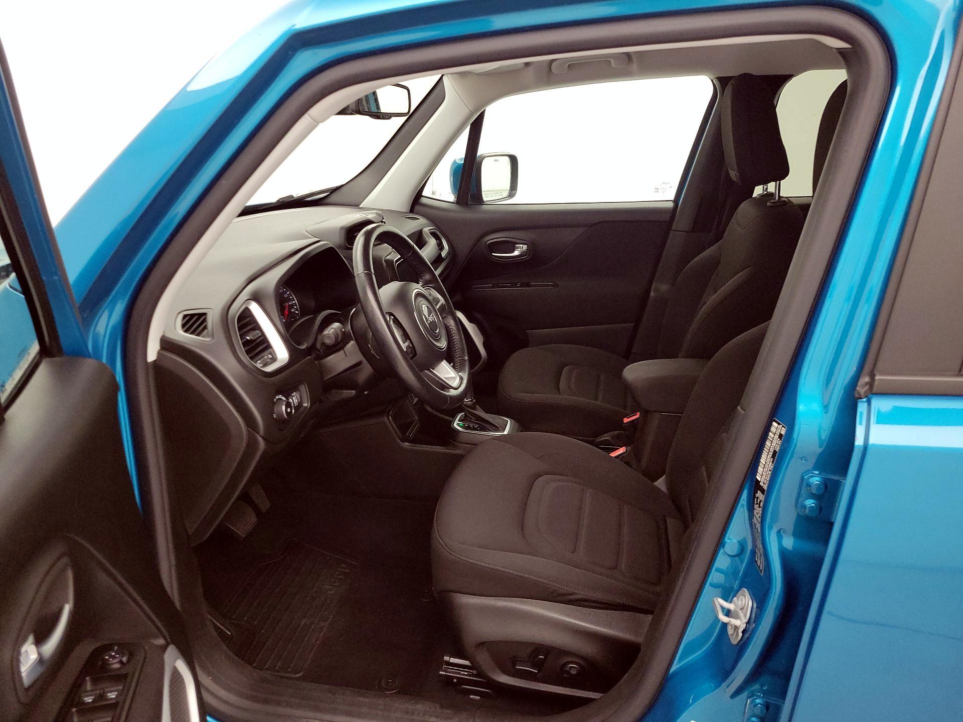 Thumbnail: 2021 Jeep Renegade - 11