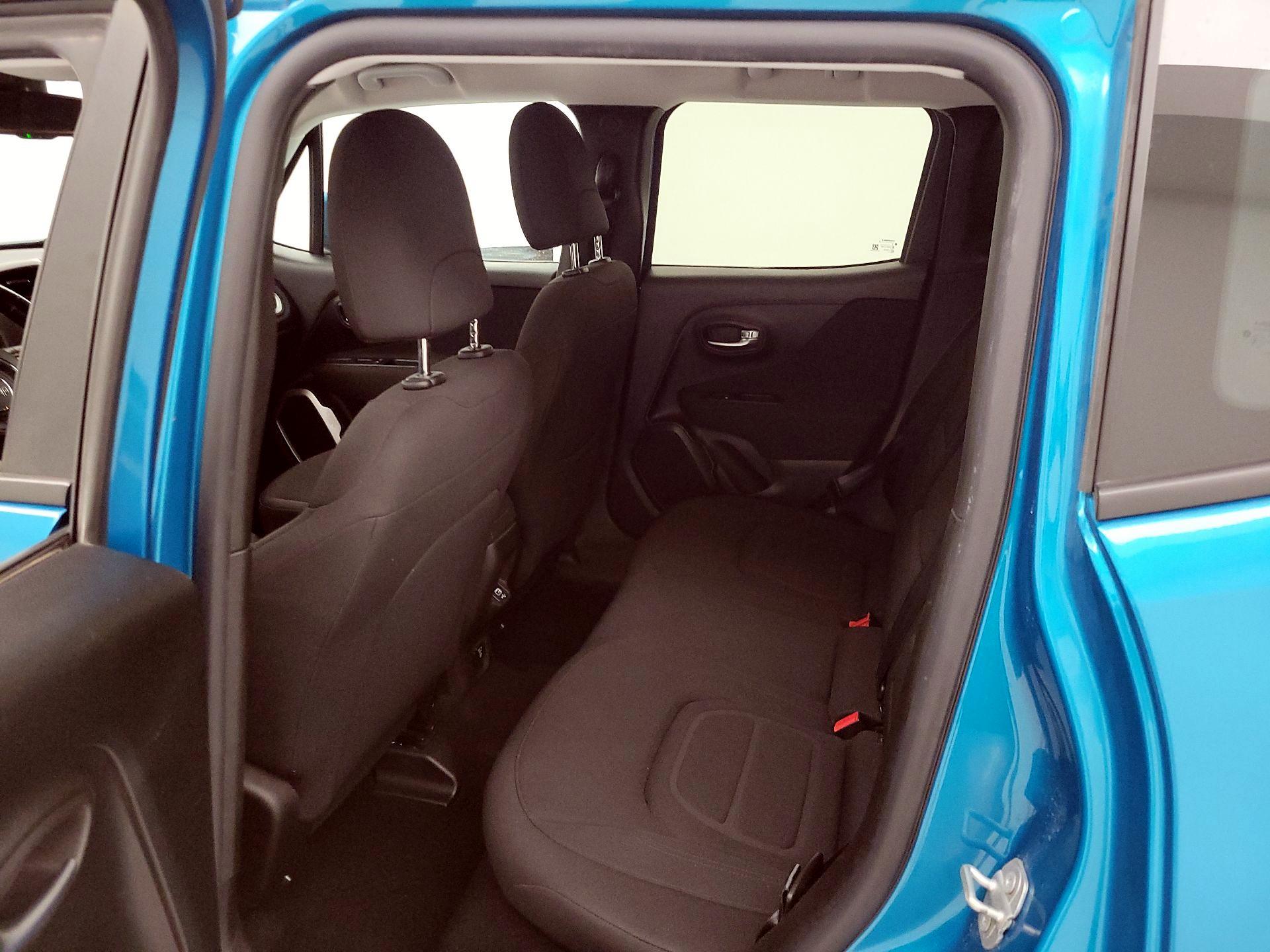 Thumbnail: 2021 Jeep Renegade - 19