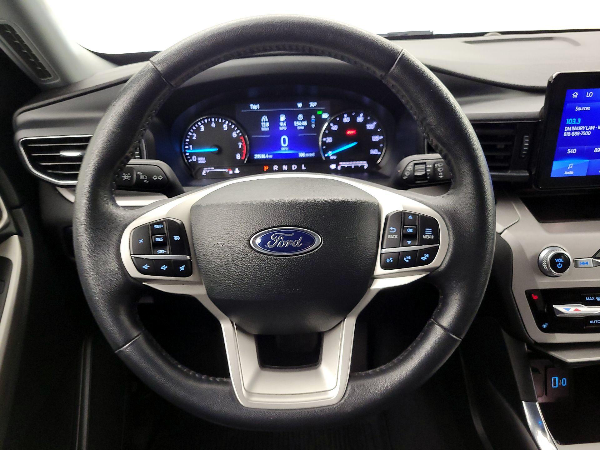 Thumbnail: 2023 Ford Explorer - 10