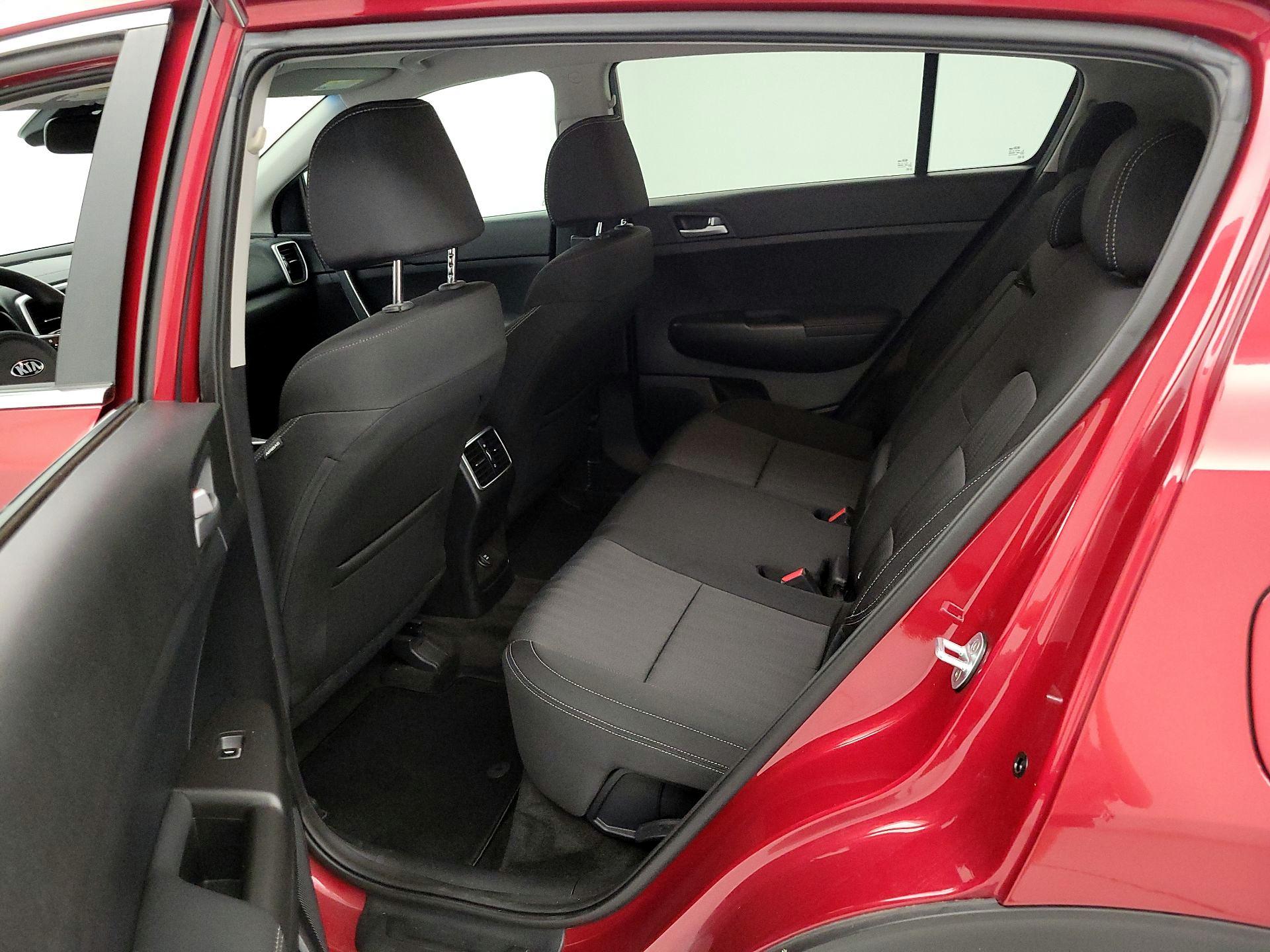 Thumbnail: 2020 Kia Sportage - 19