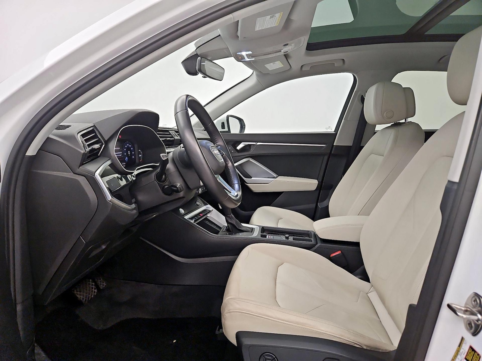 2020 Audi Q3 Premium - Photo 12