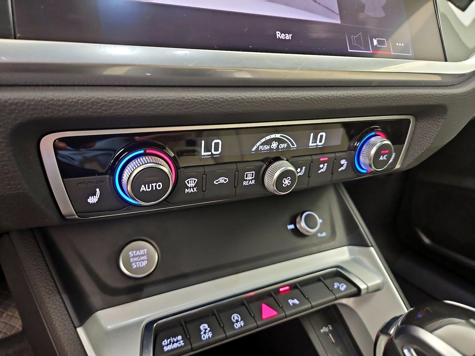 2020 Audi Q3 Premium - Photo 17