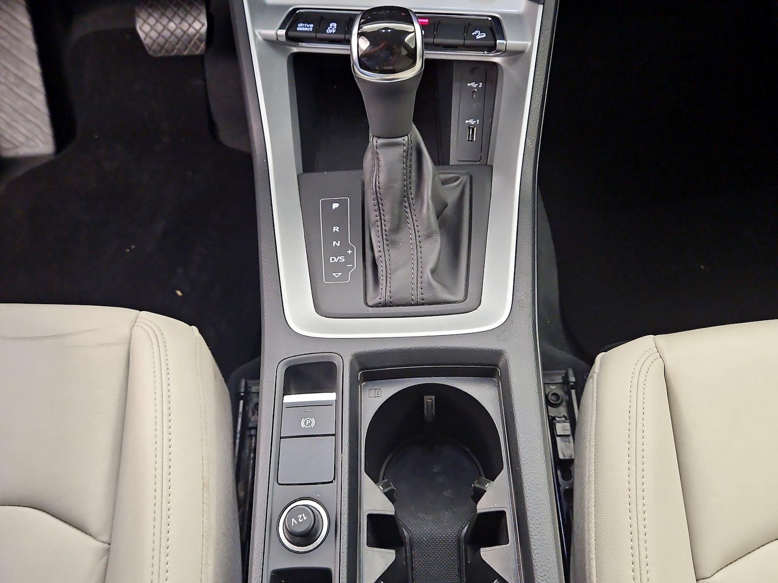 2020 Audi Q3 Premium - Photo 18