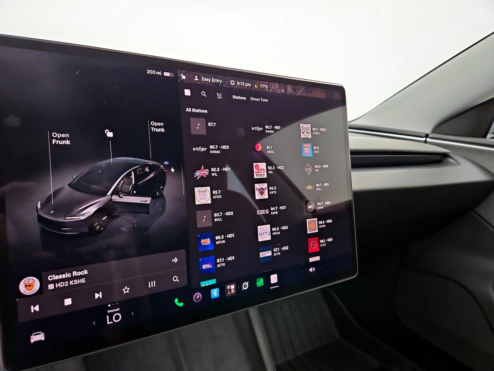 2025 Tesla Model 3 Long Range - Photo 16