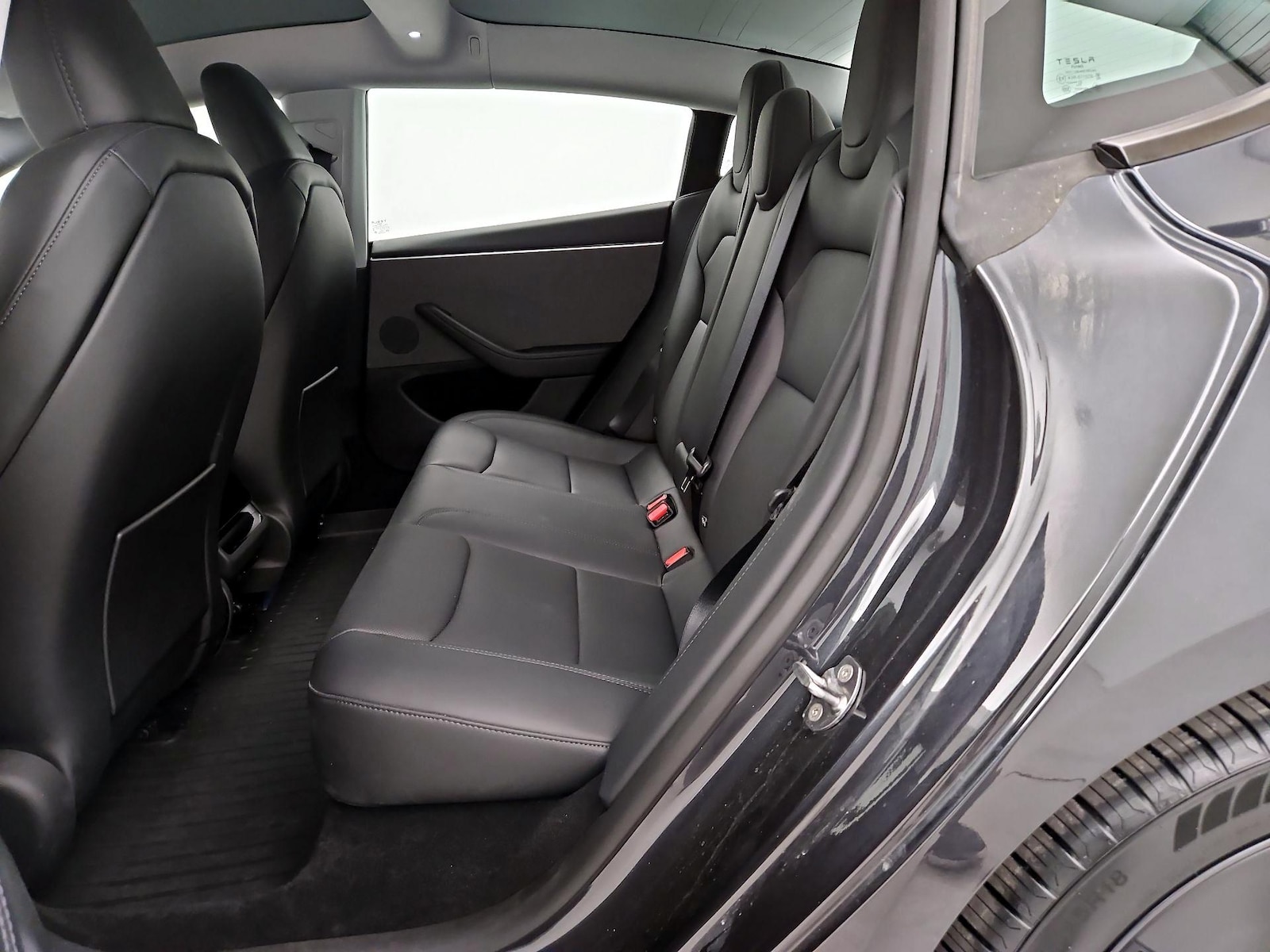 2025 Tesla Model 3 Long Range - Photo 20