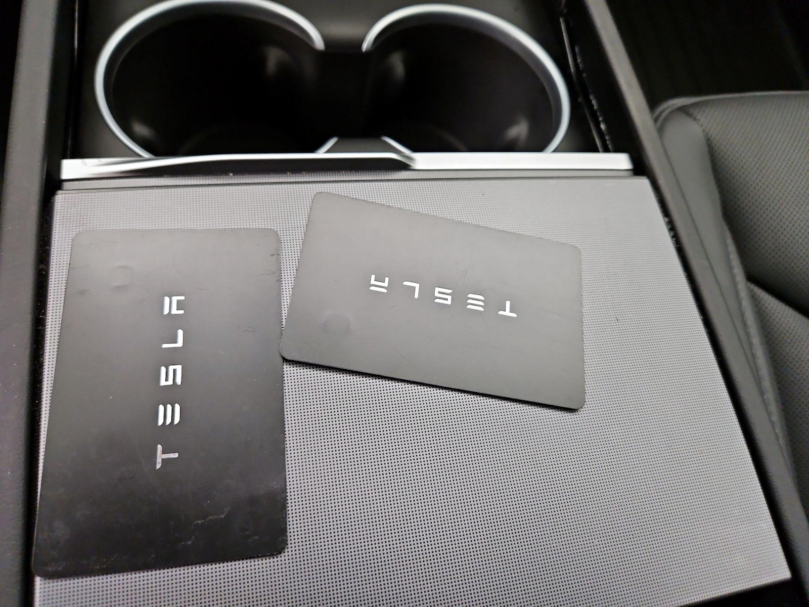 2025 Tesla Model 3 Long Range - Photo 23