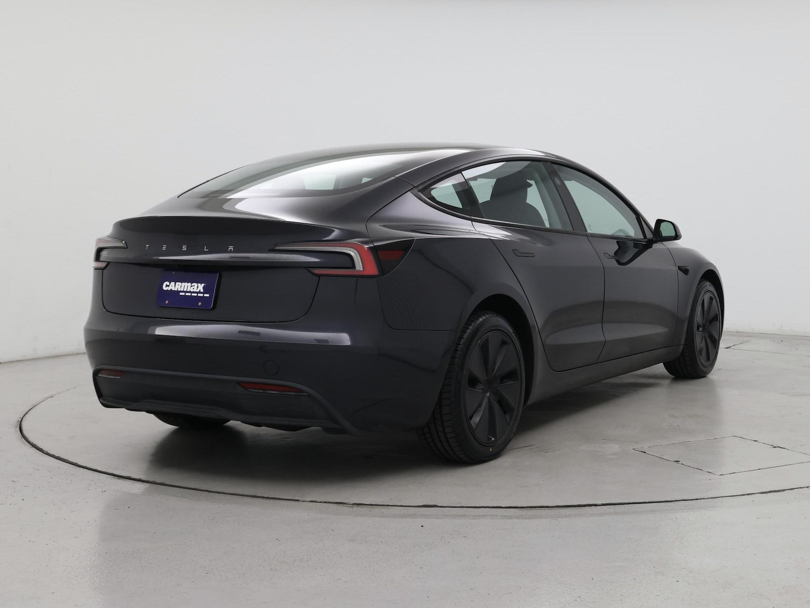 2025 Tesla Model 3 Long Range - Photo 9