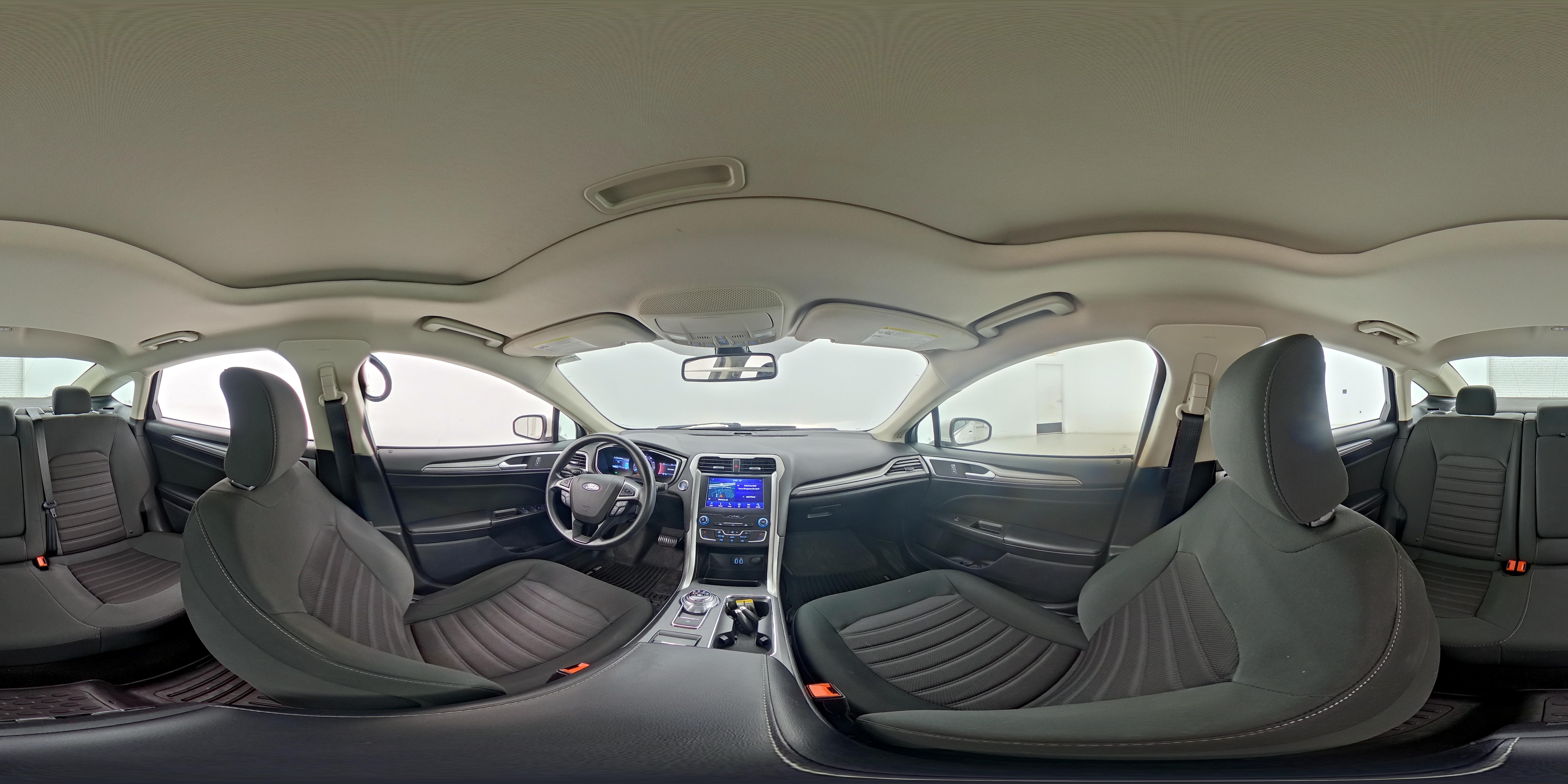 2019 Ford Fusion SE - Photo 26