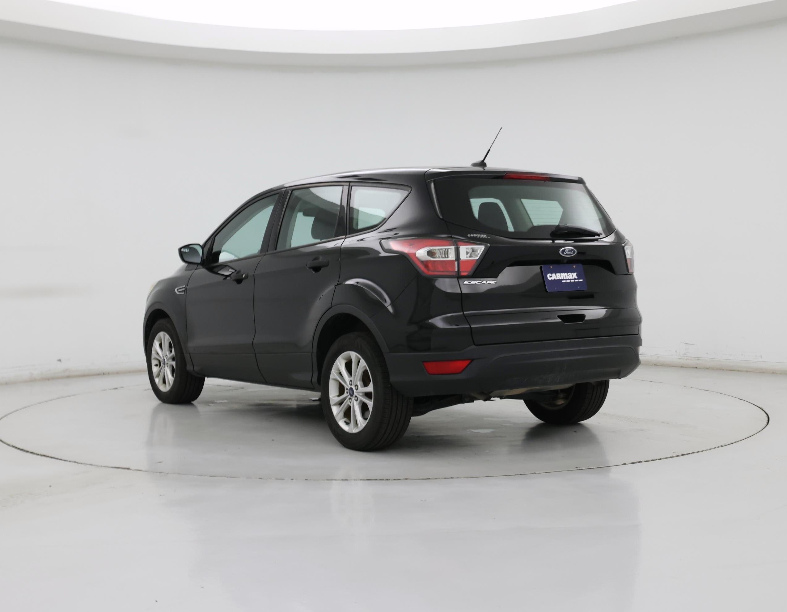 Thumbnail: 2017 Ford Escape - 2