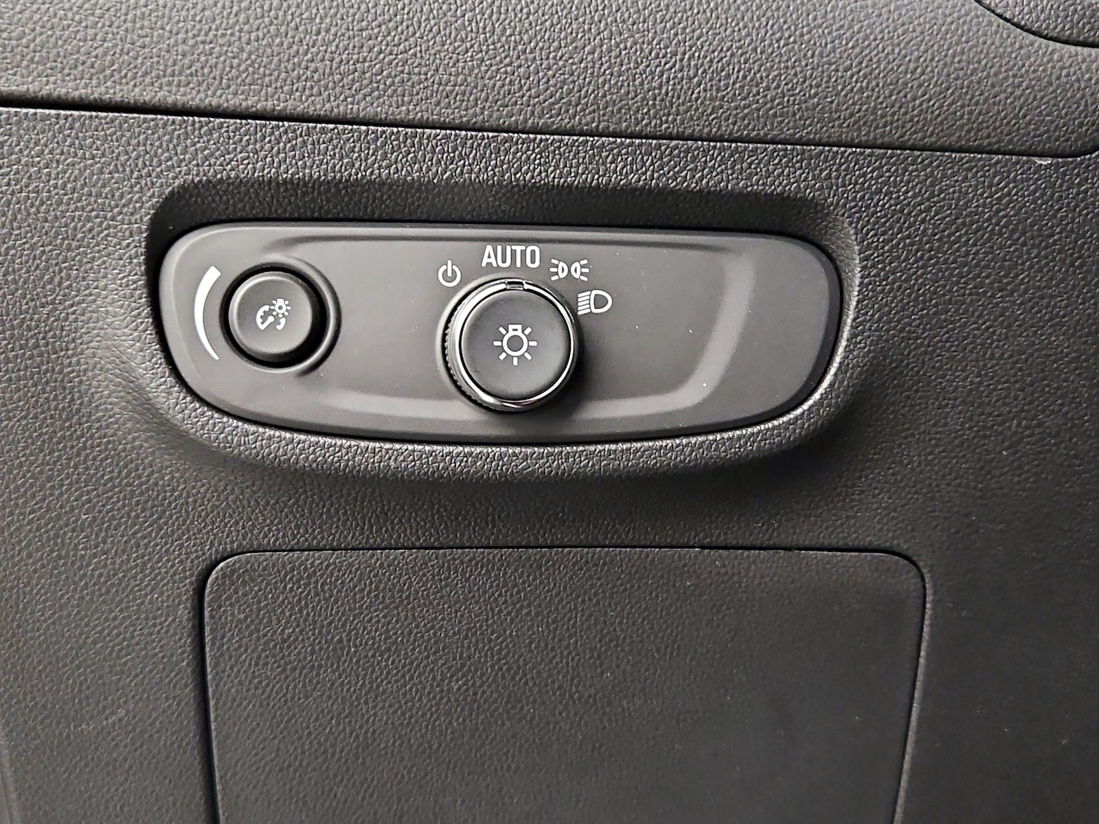 2025 Buick Encore GX Preferred - Photo 14