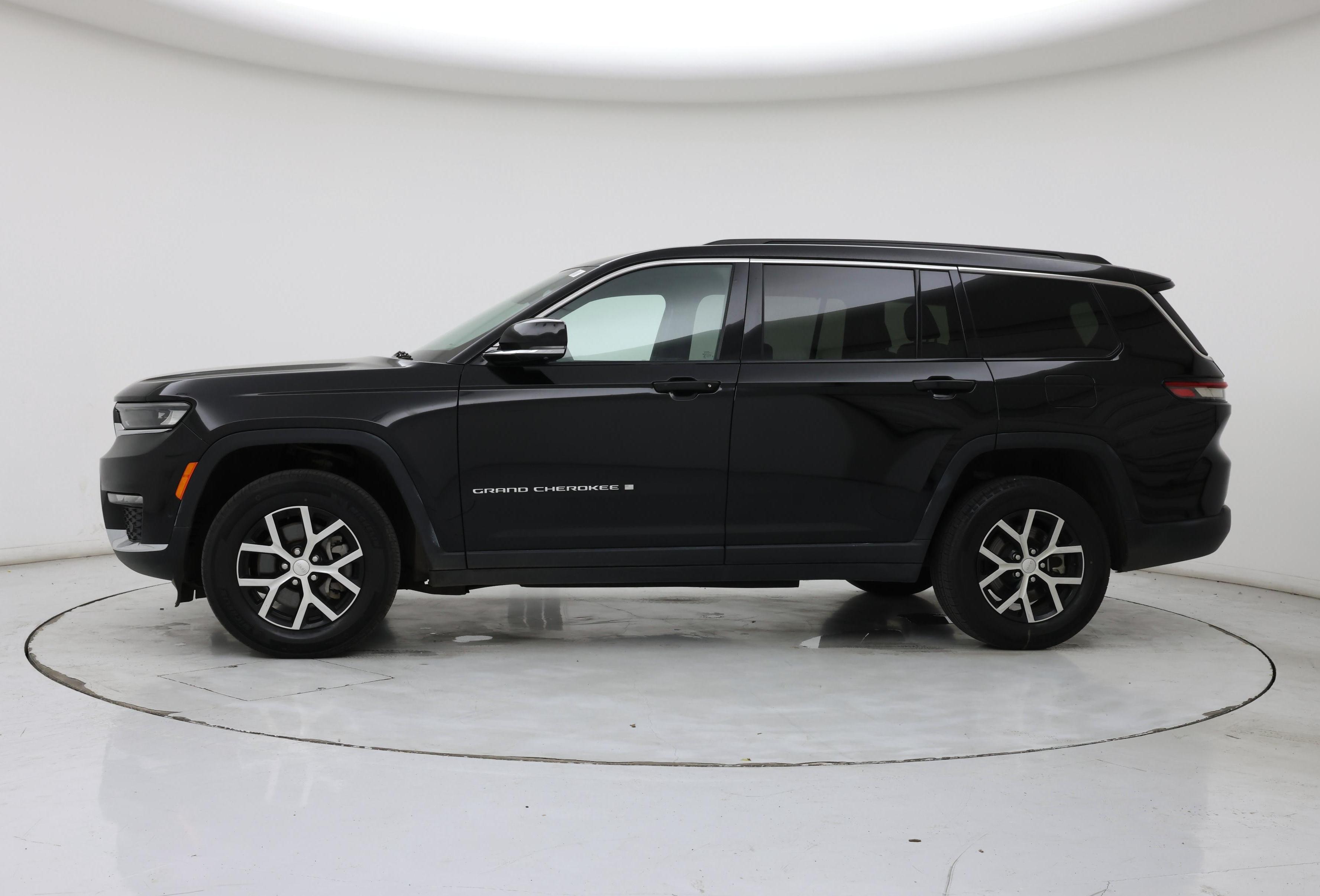 Thumbnail: 2024 Jeep Grand Cherokee L - 3