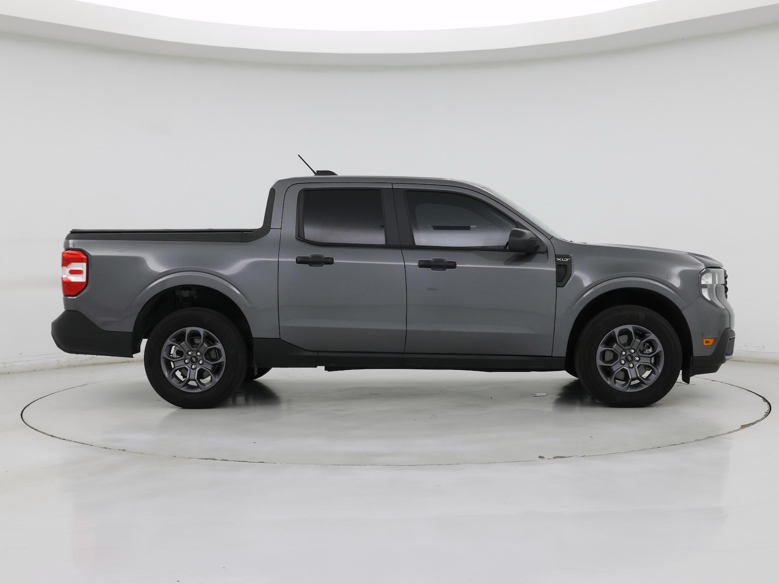 2025 Ford Maverick XLT - Photo 8