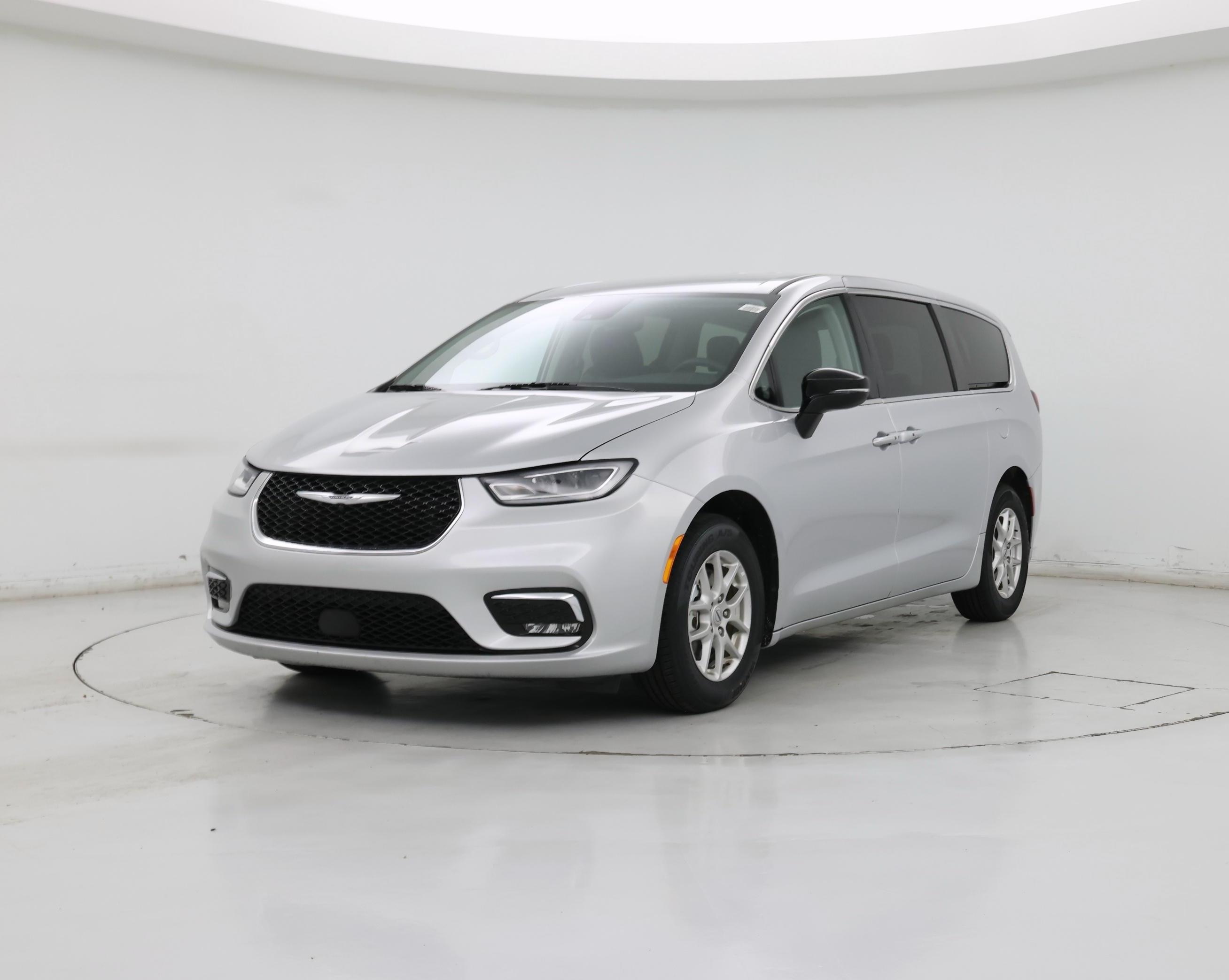 Thumbnail: 2024 Chrysler Pacifica - 4