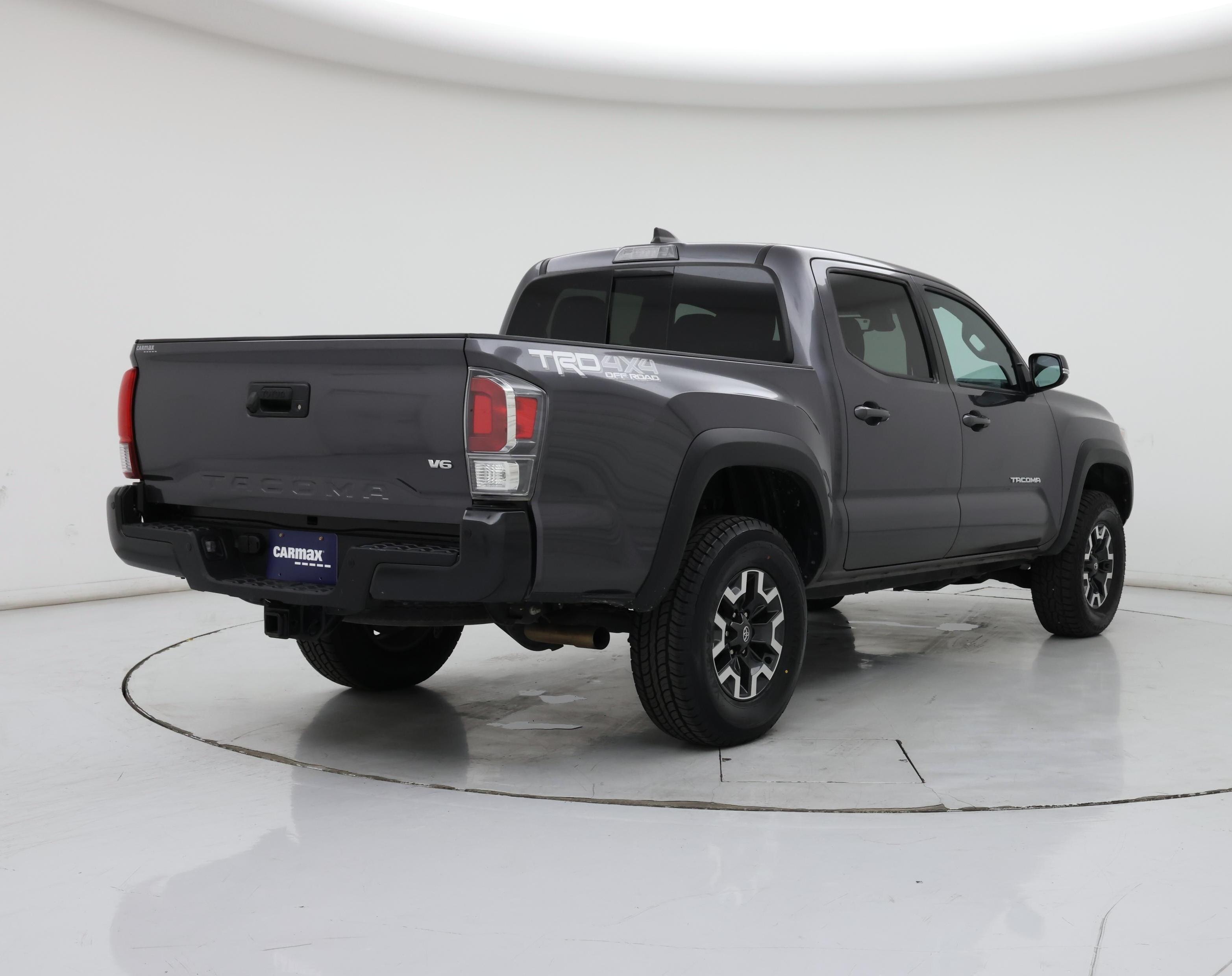 Thumbnail: 2021 Toyota Tacoma - 8