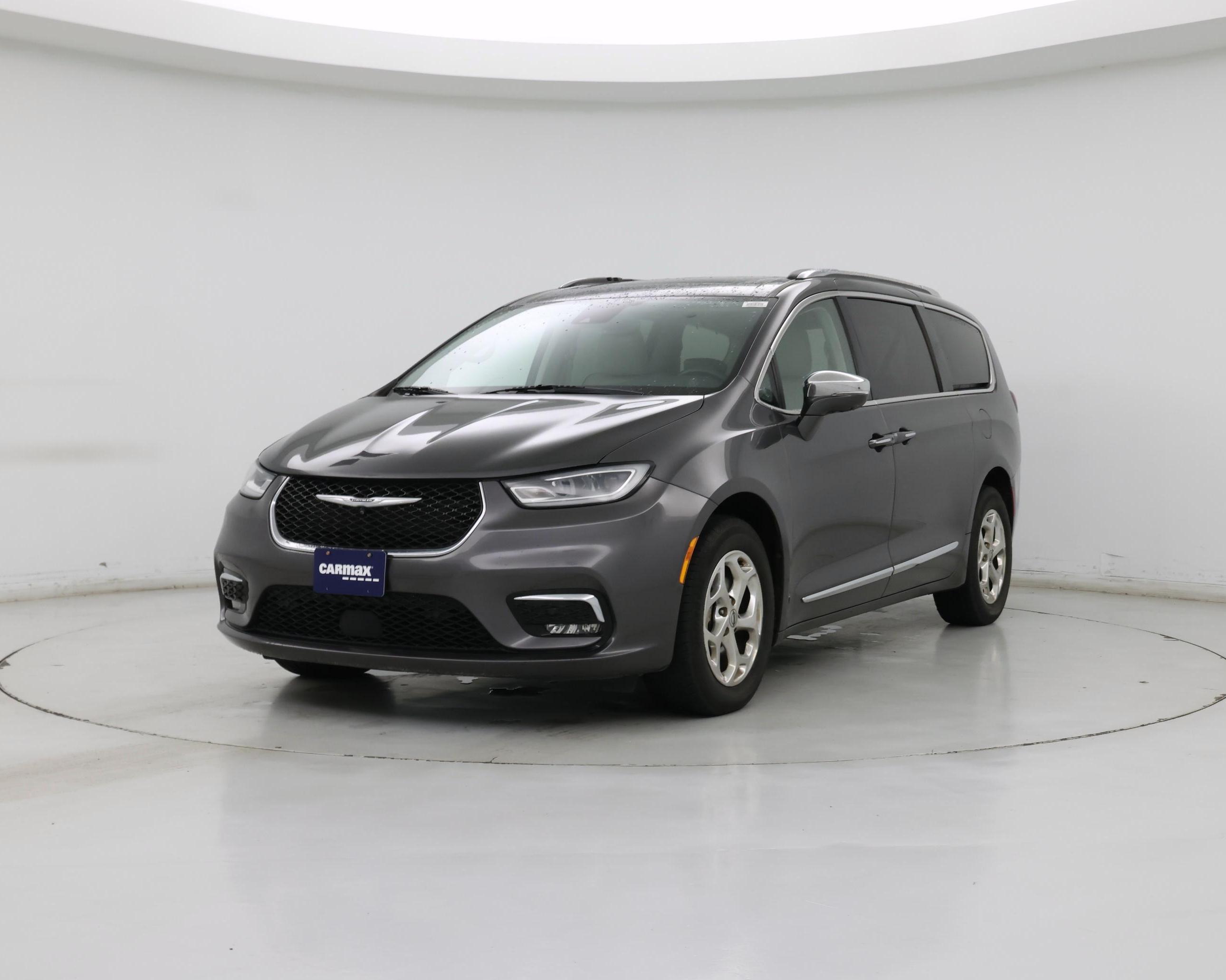Thumbnail: 2021 Chrysler Pacifica - 4
