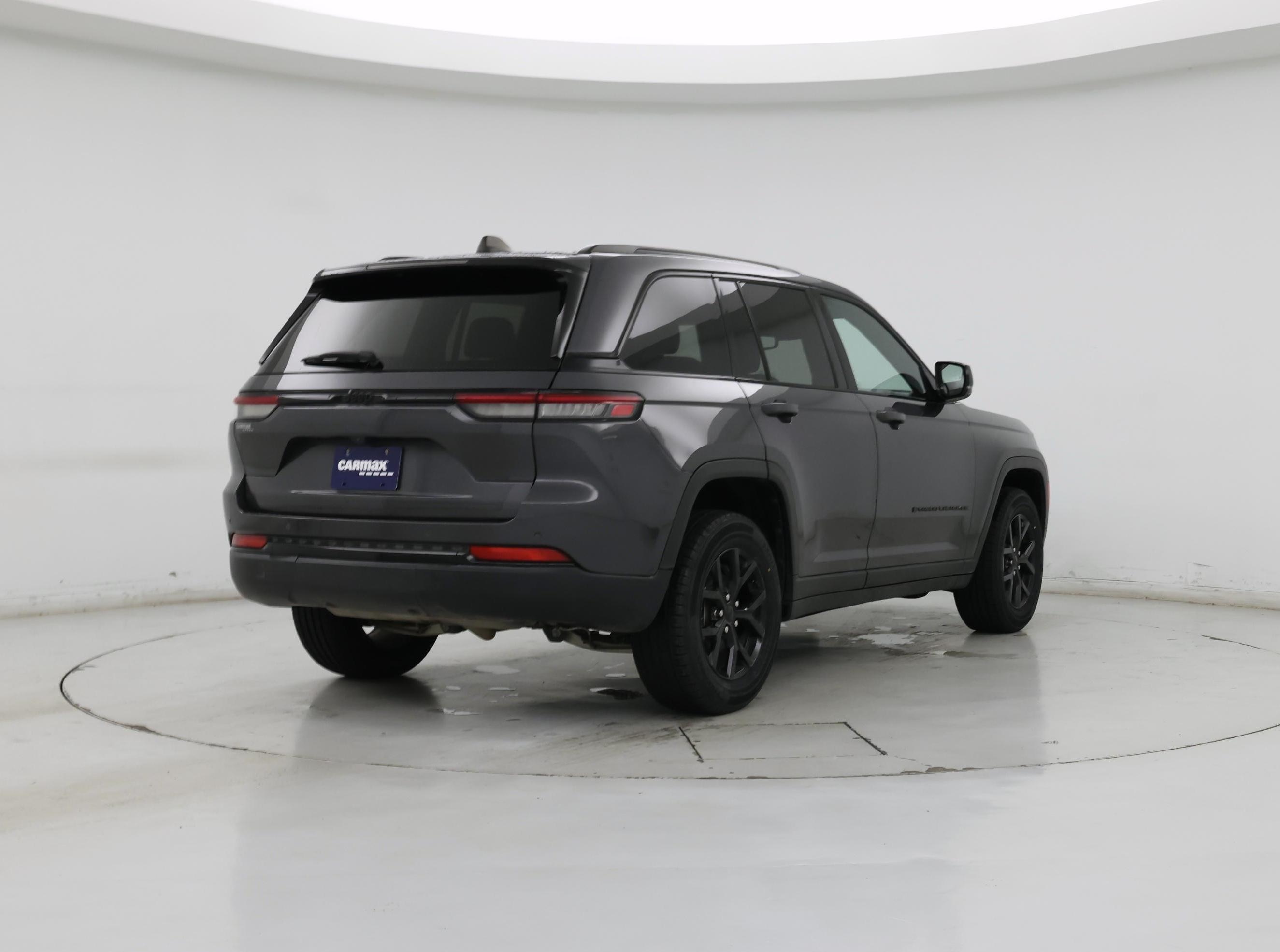 Thumbnail: 2024 Jeep Grand Cherokee - 8