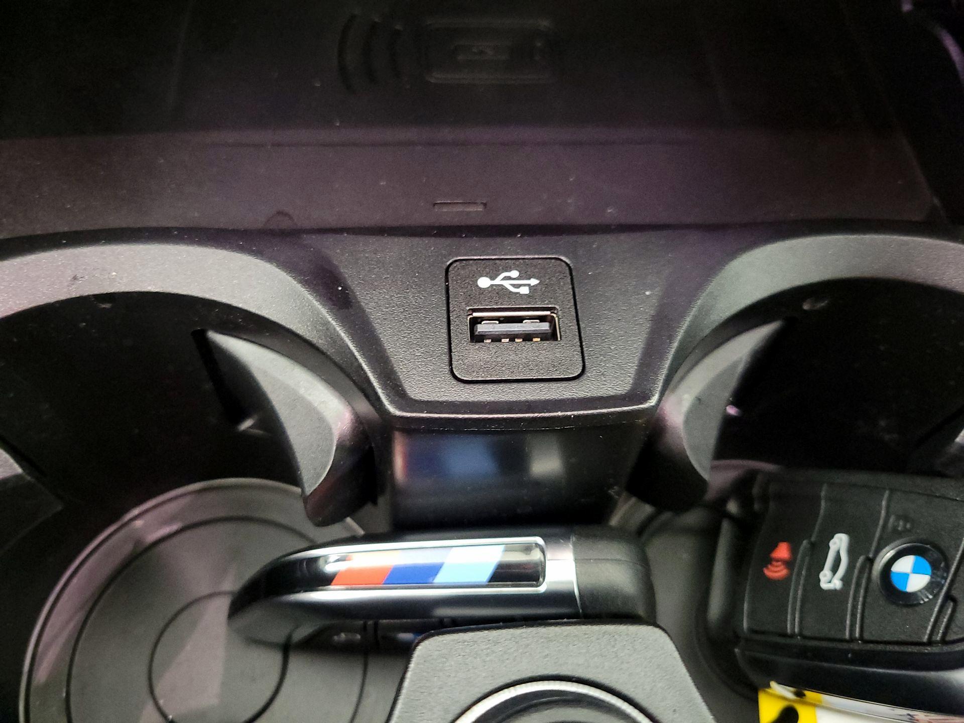 Thumbnail: 2026 BMW 4 Series - 19