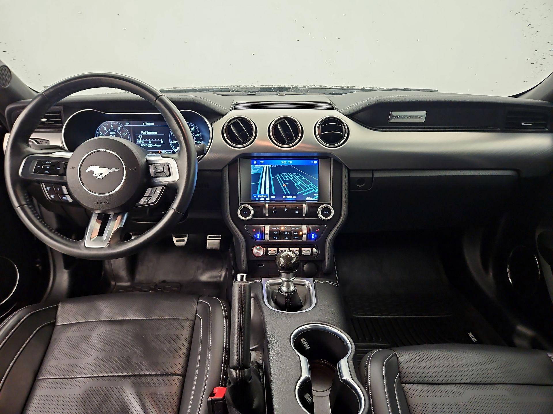 Thumbnail: 2022 Ford Mustang - 9