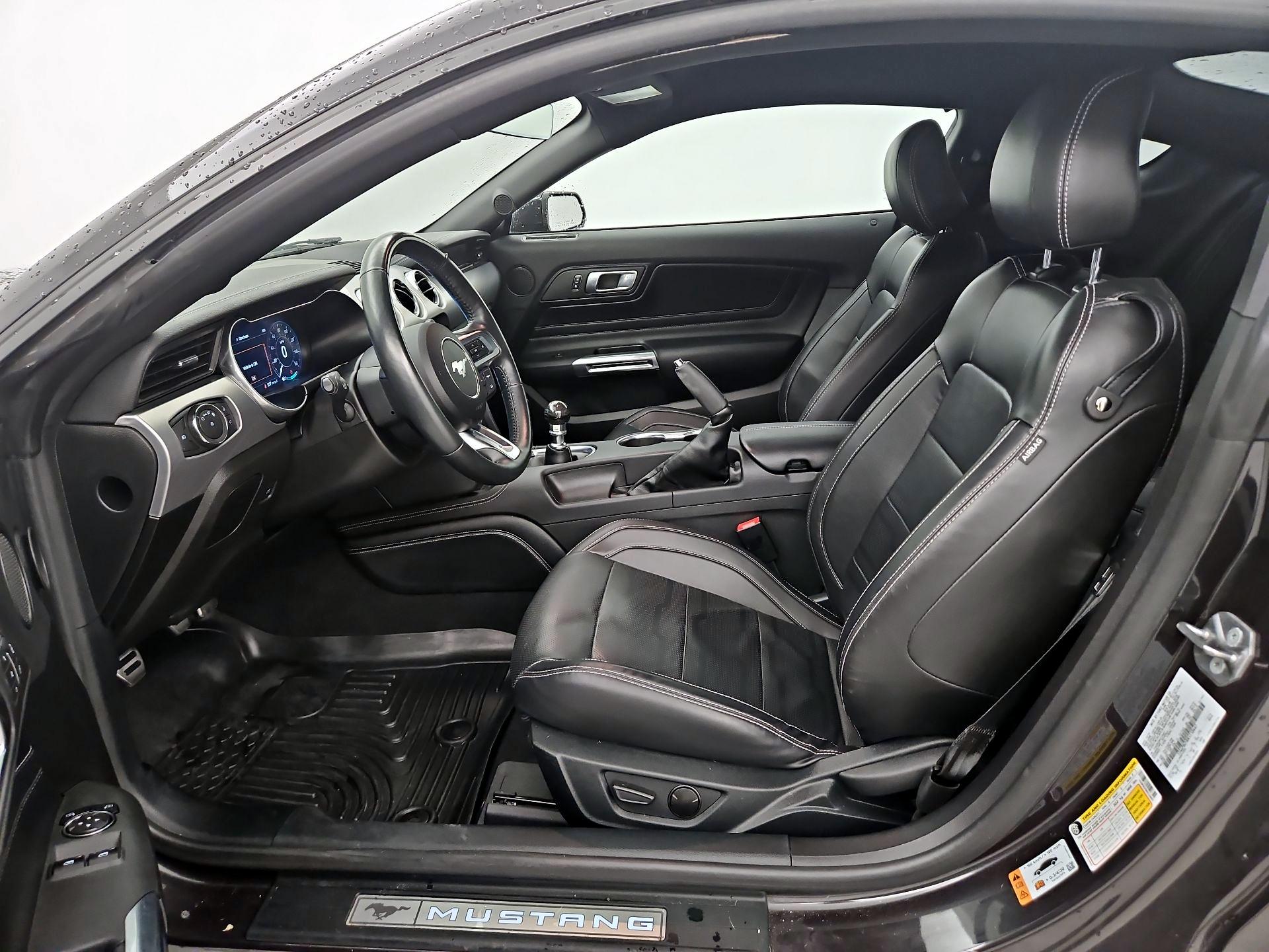 Thumbnail: 2022 Ford Mustang - 11