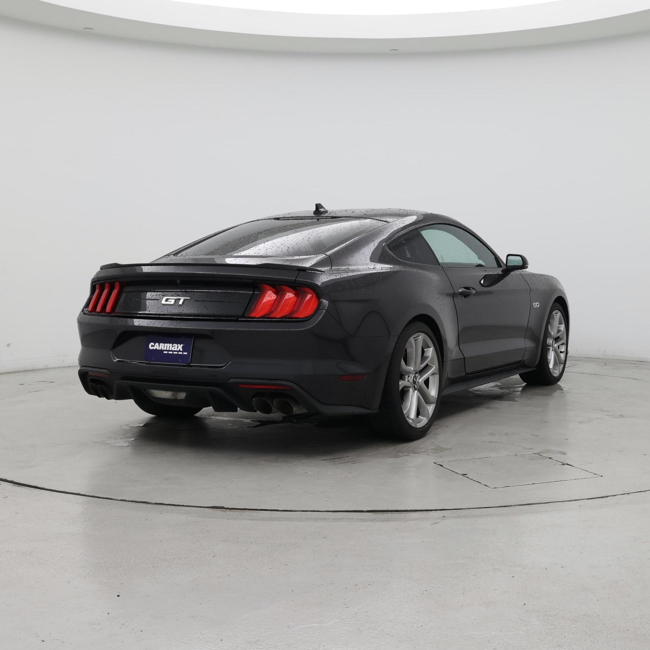 Thumbnail: 2022 Ford Mustang - 8