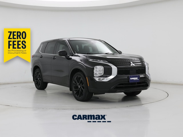 Black 2023 Mitsubishi Outlander SUV / Crossover All-Wheel Drive Automatic