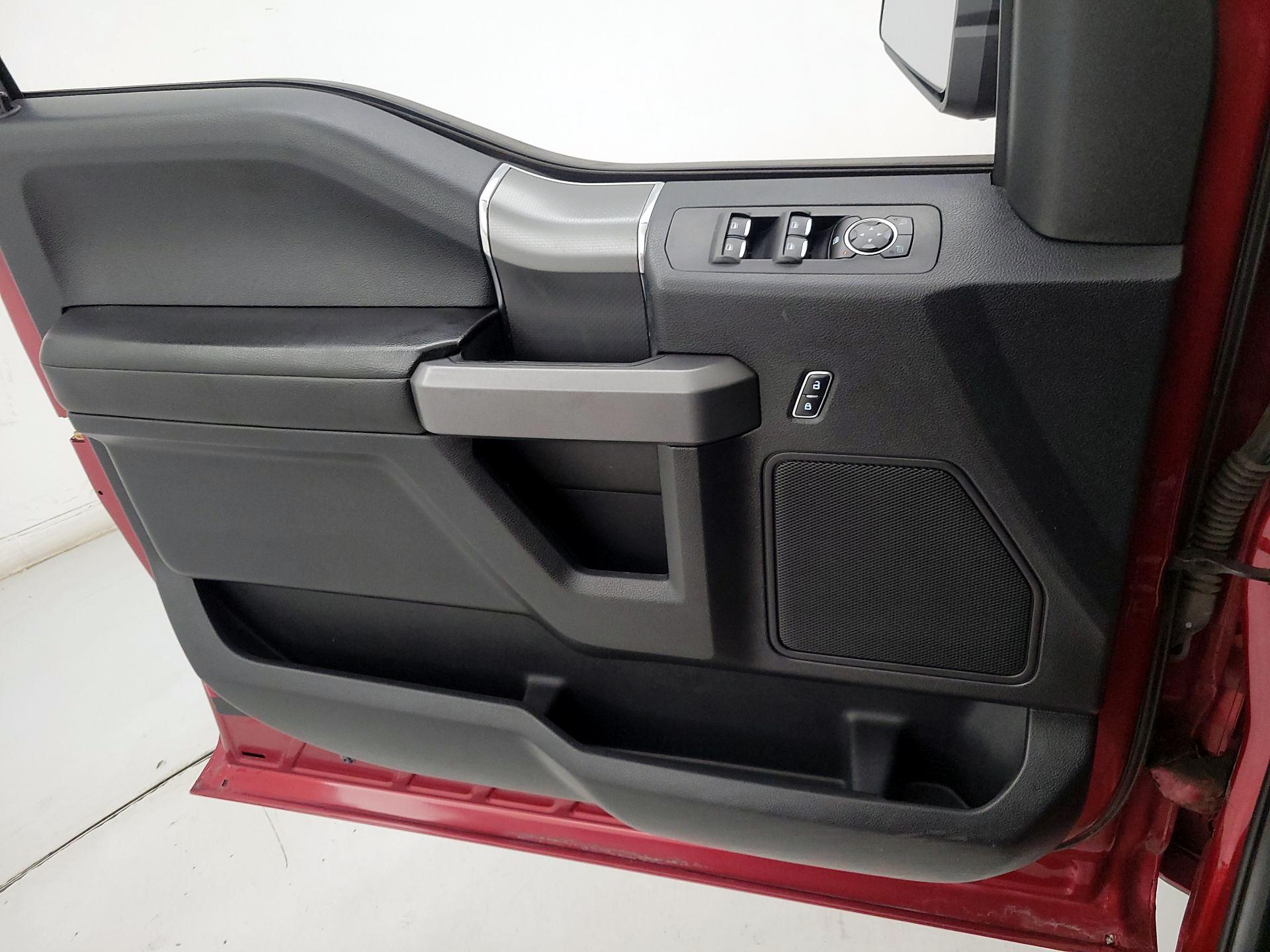 Thumbnail: 2015 Ford F-150 - 12