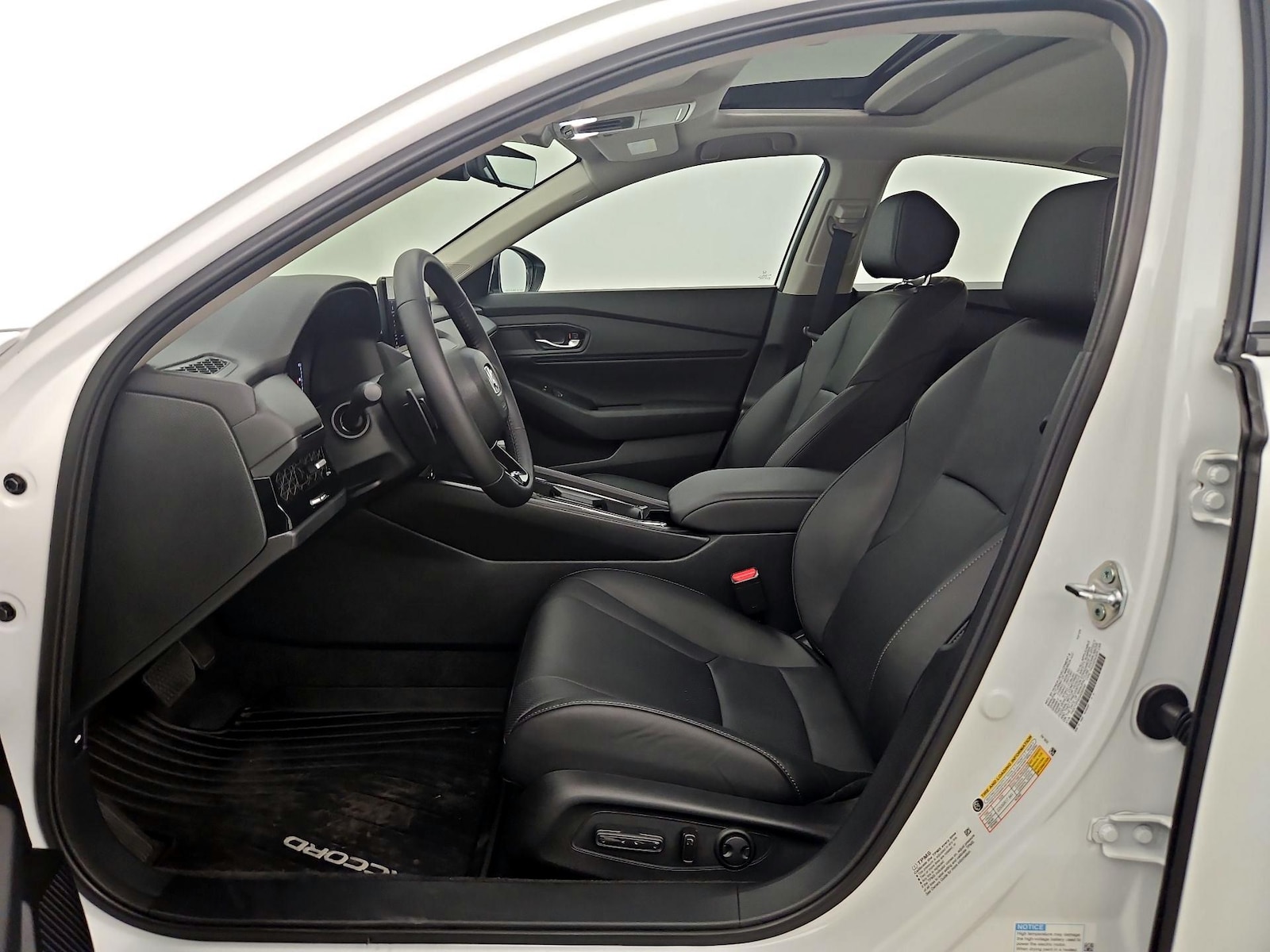 2025 Honda Accord Hybrid EX-L - Photo 12