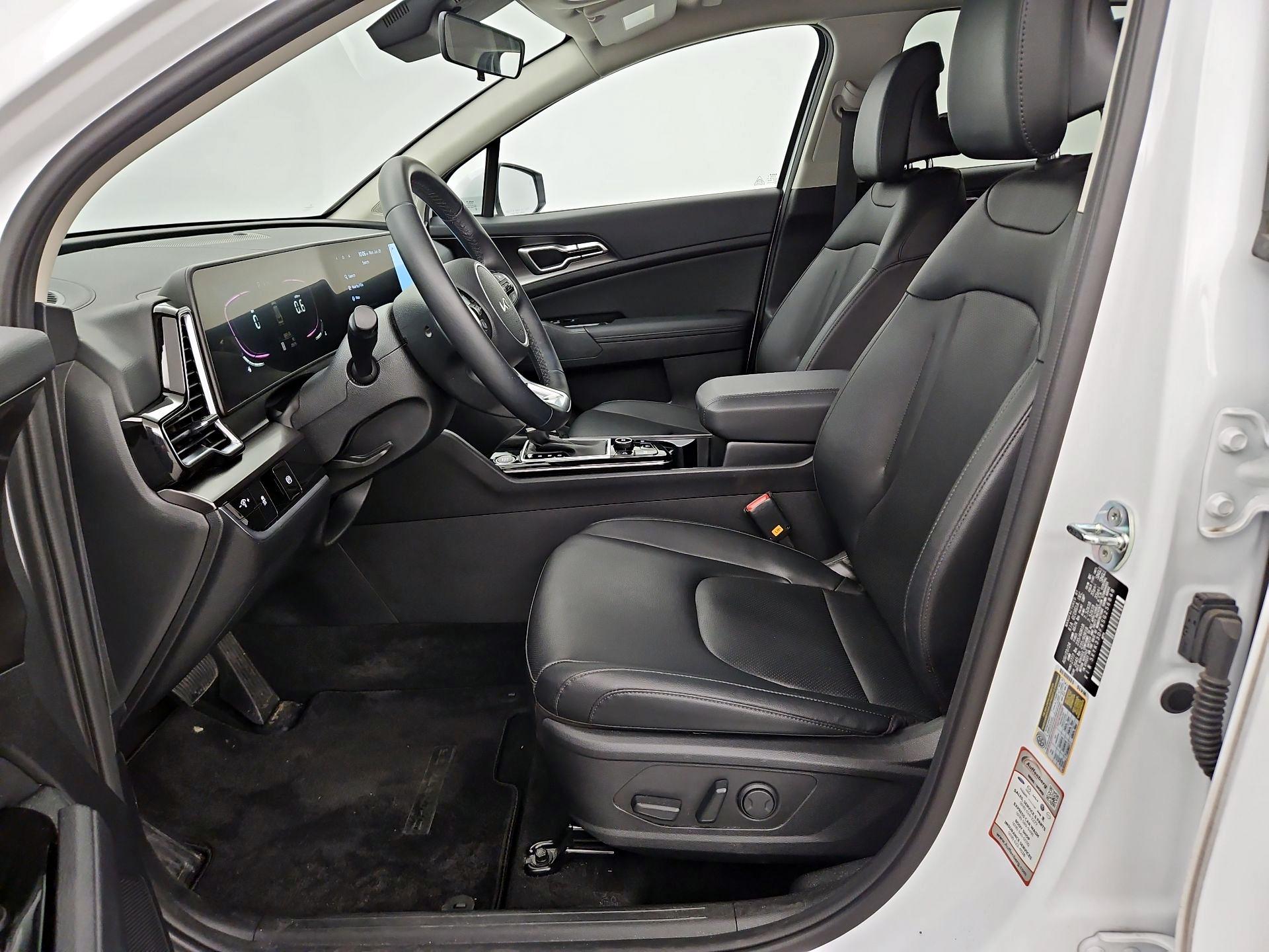 Thumbnail: 2025 Kia Sportage - 11