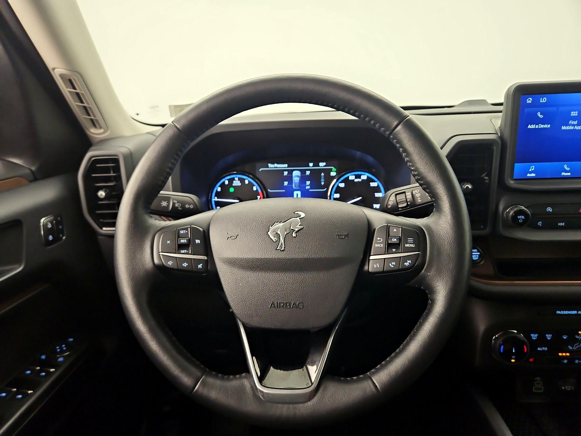 Thumbnail: 2023 Ford Bronco Sport - 10