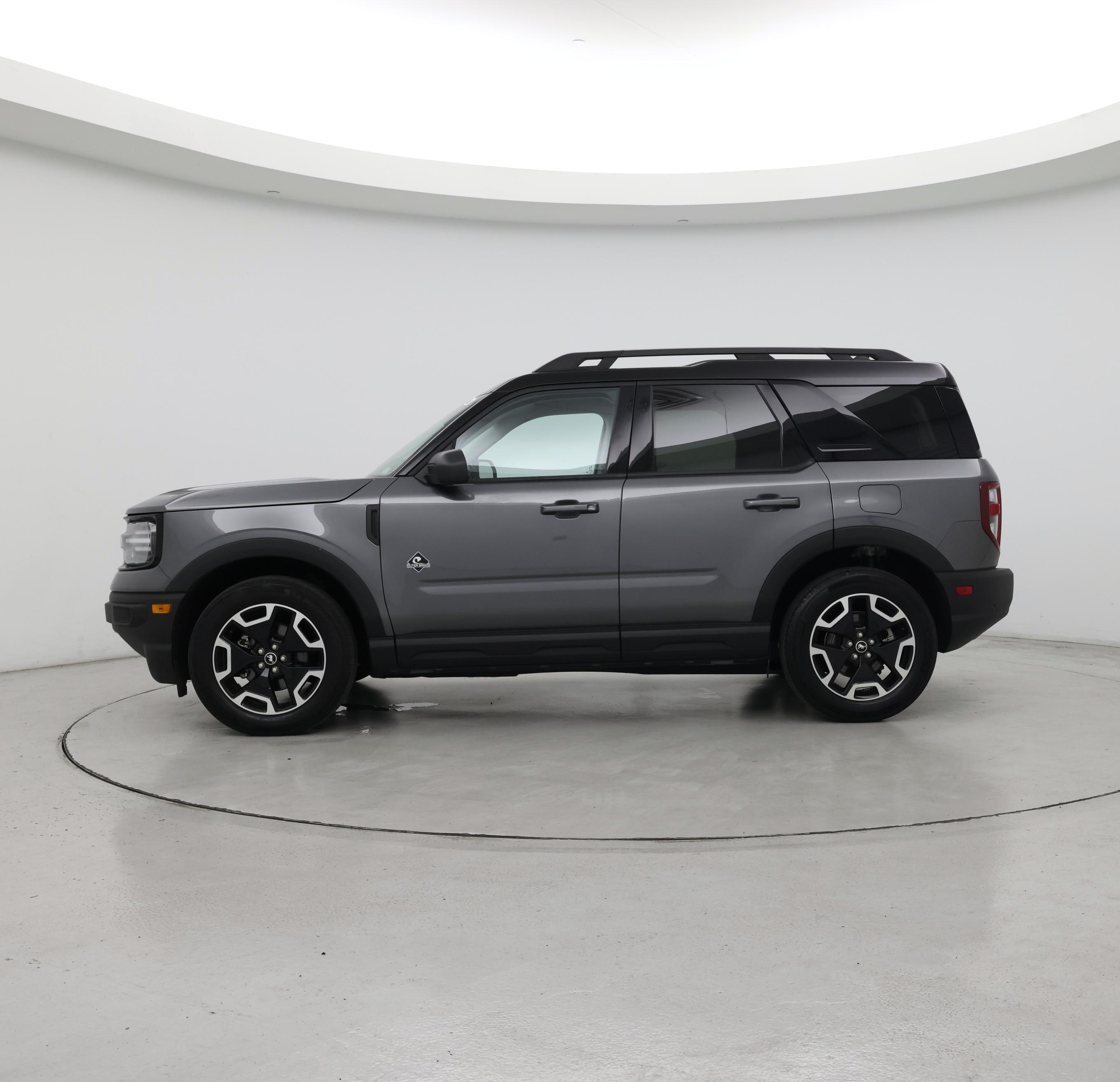 Thumbnail: 2023 Ford Bronco Sport - 3