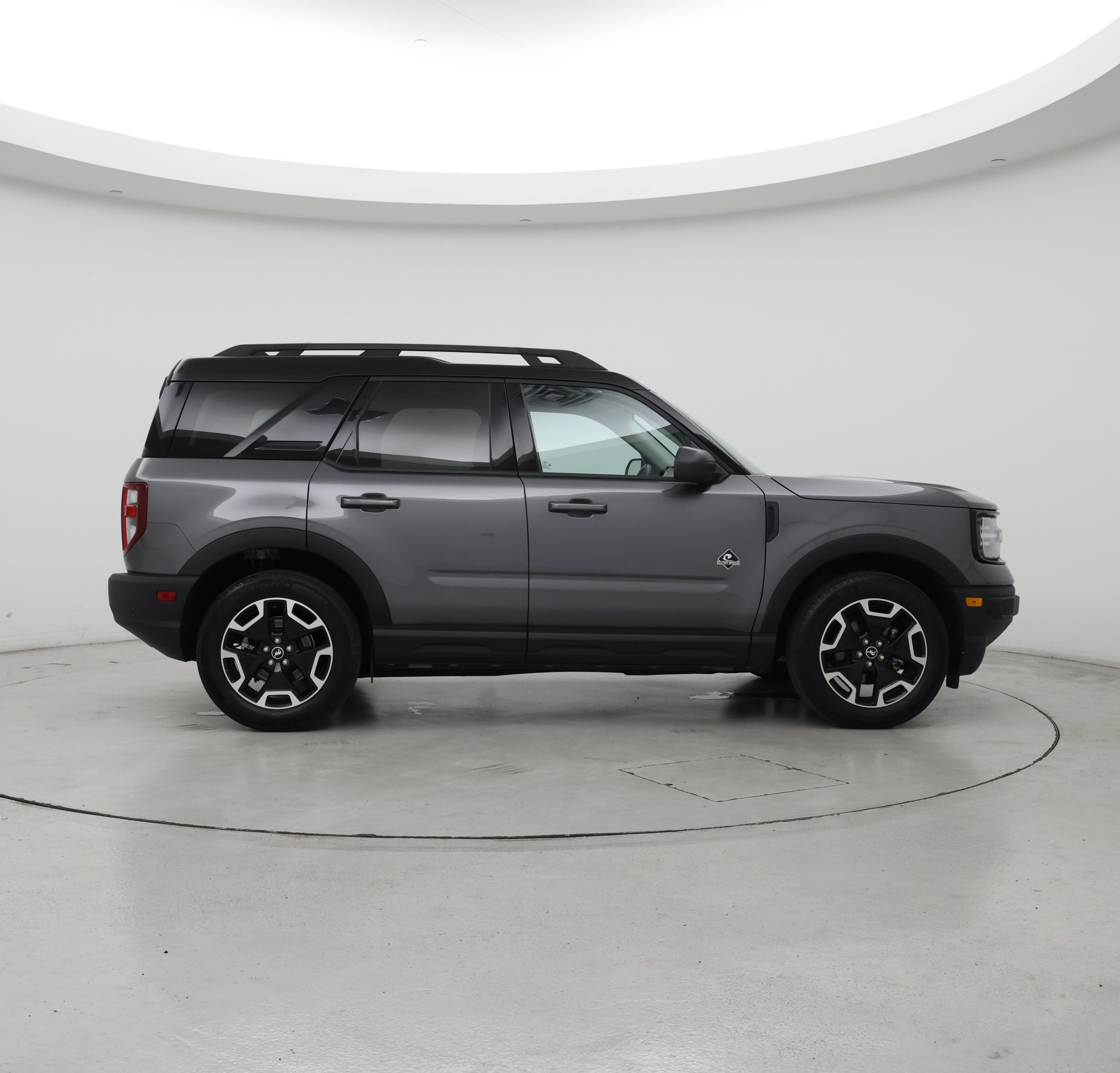 Thumbnail: 2023 Ford Bronco Sport - 7